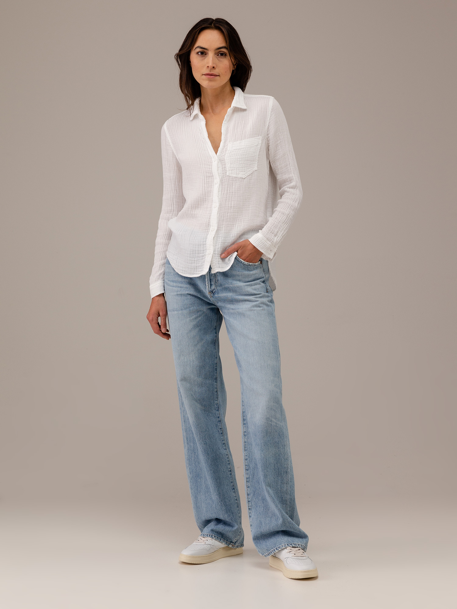 Detailansicht von Musselinbluse von BELLA DAHL