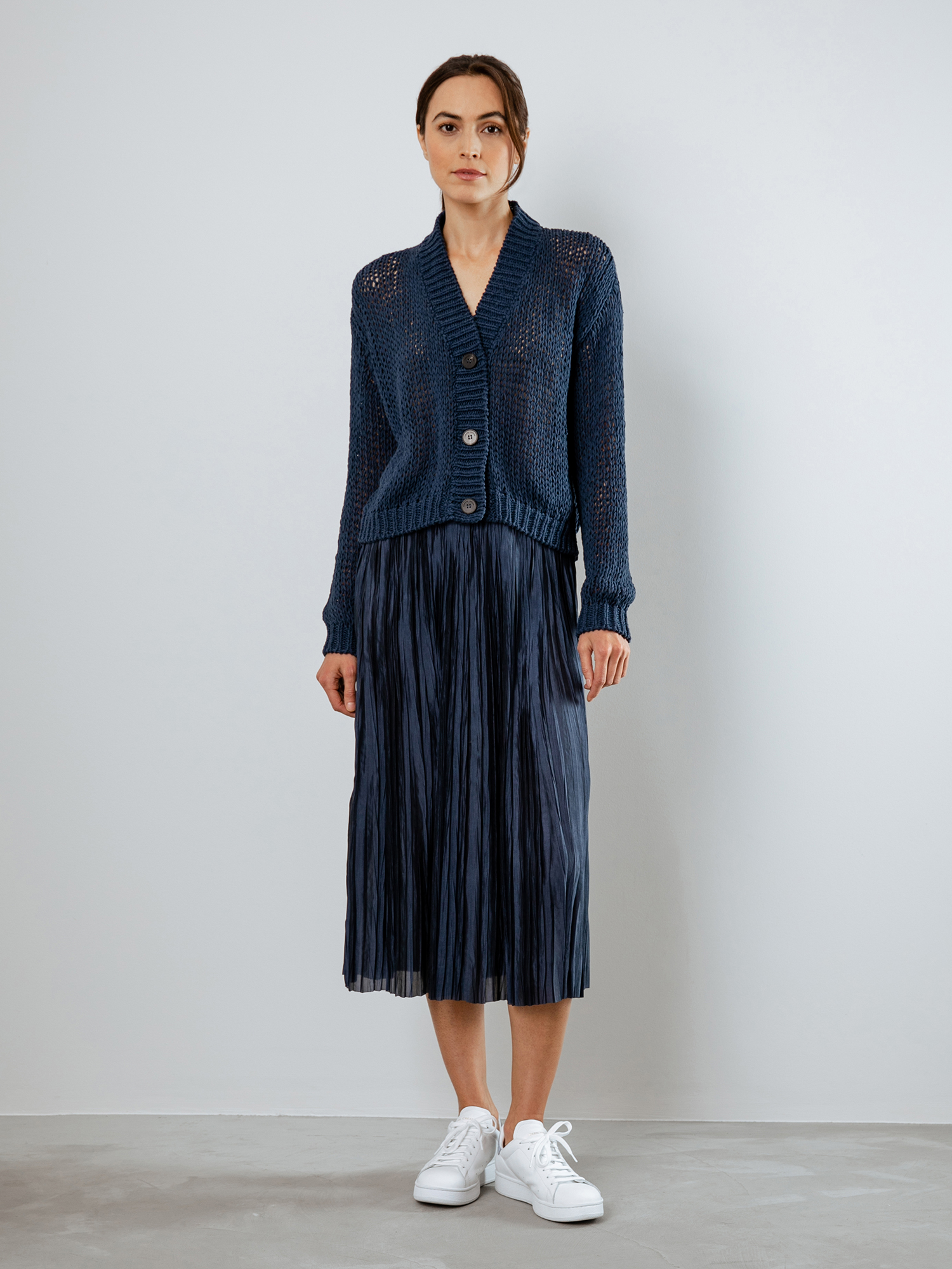 Detailansicht von Strickjacke aus Baumwolle von ROBERTO COLLINA