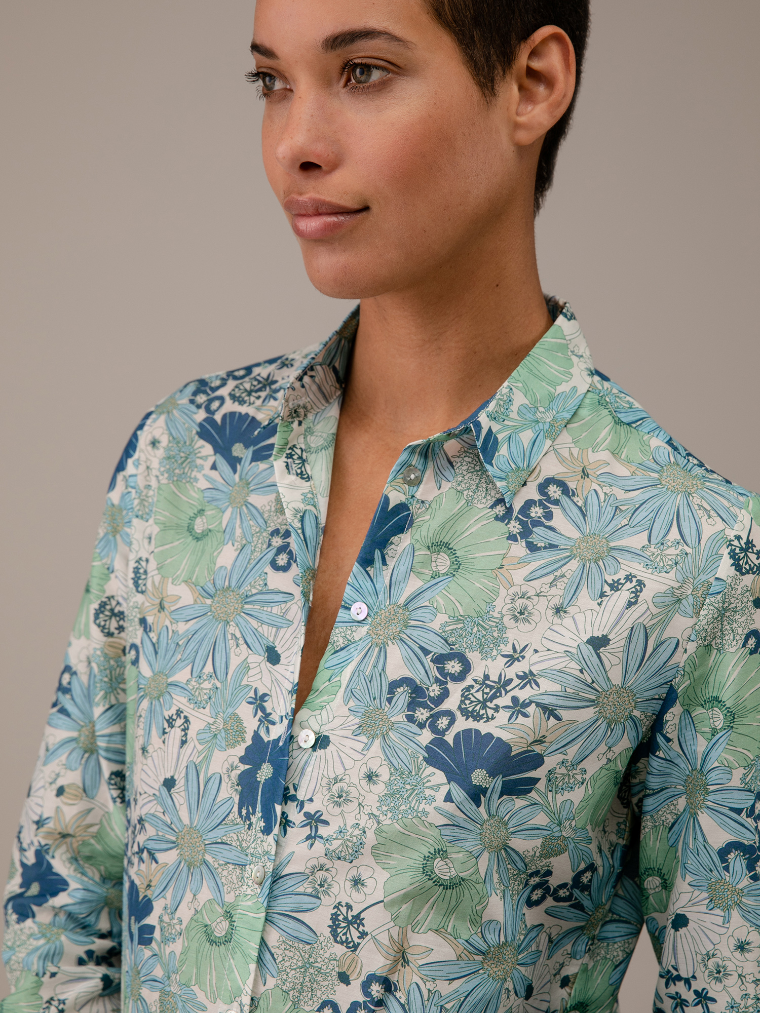 Detailansicht von Gemusterte Baumwollbluse von DANIELS