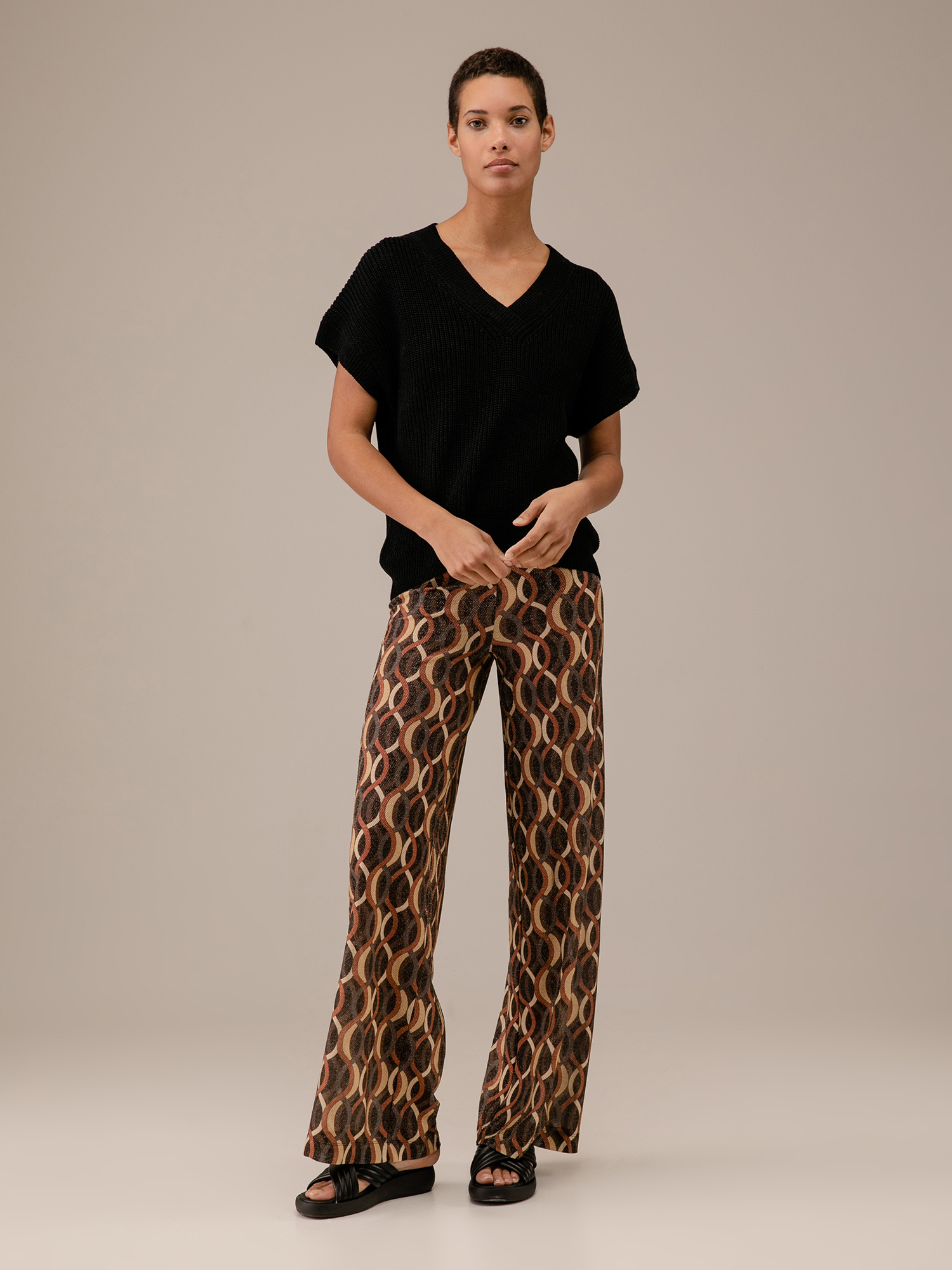 Detailansicht von Kurzarm-Pullover aus Baumwolle von DANIELS