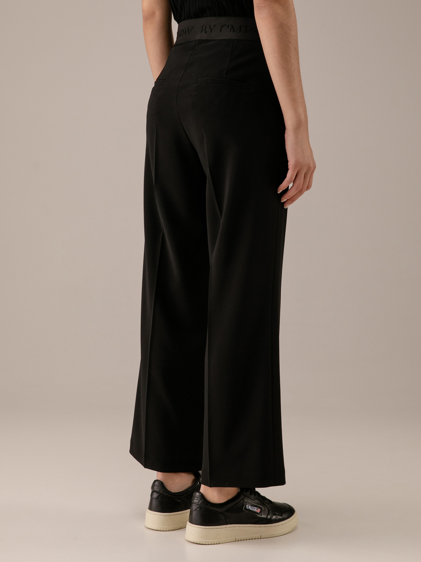 Detailansicht von Hose von CAMBIO