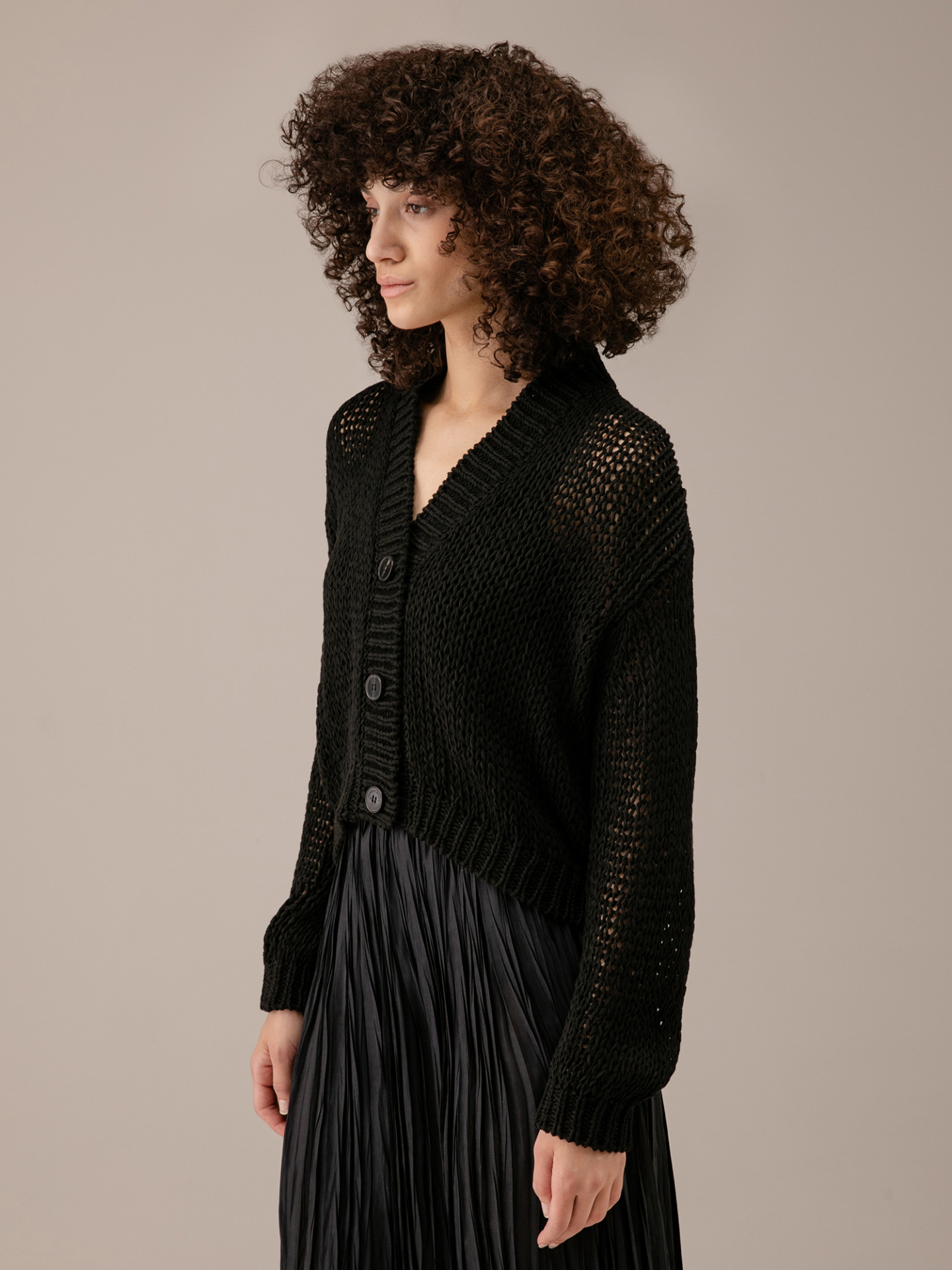 Detailansicht von Strickjacke aus Baumwolle von ROBERTO COLLINA