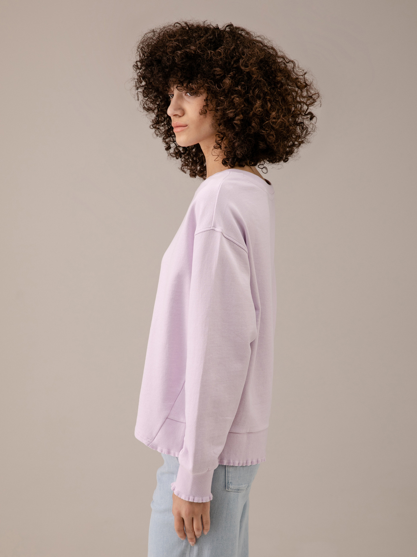 Detailansicht von Oversize-Sweatshirt von LOVE JOY VICTORY