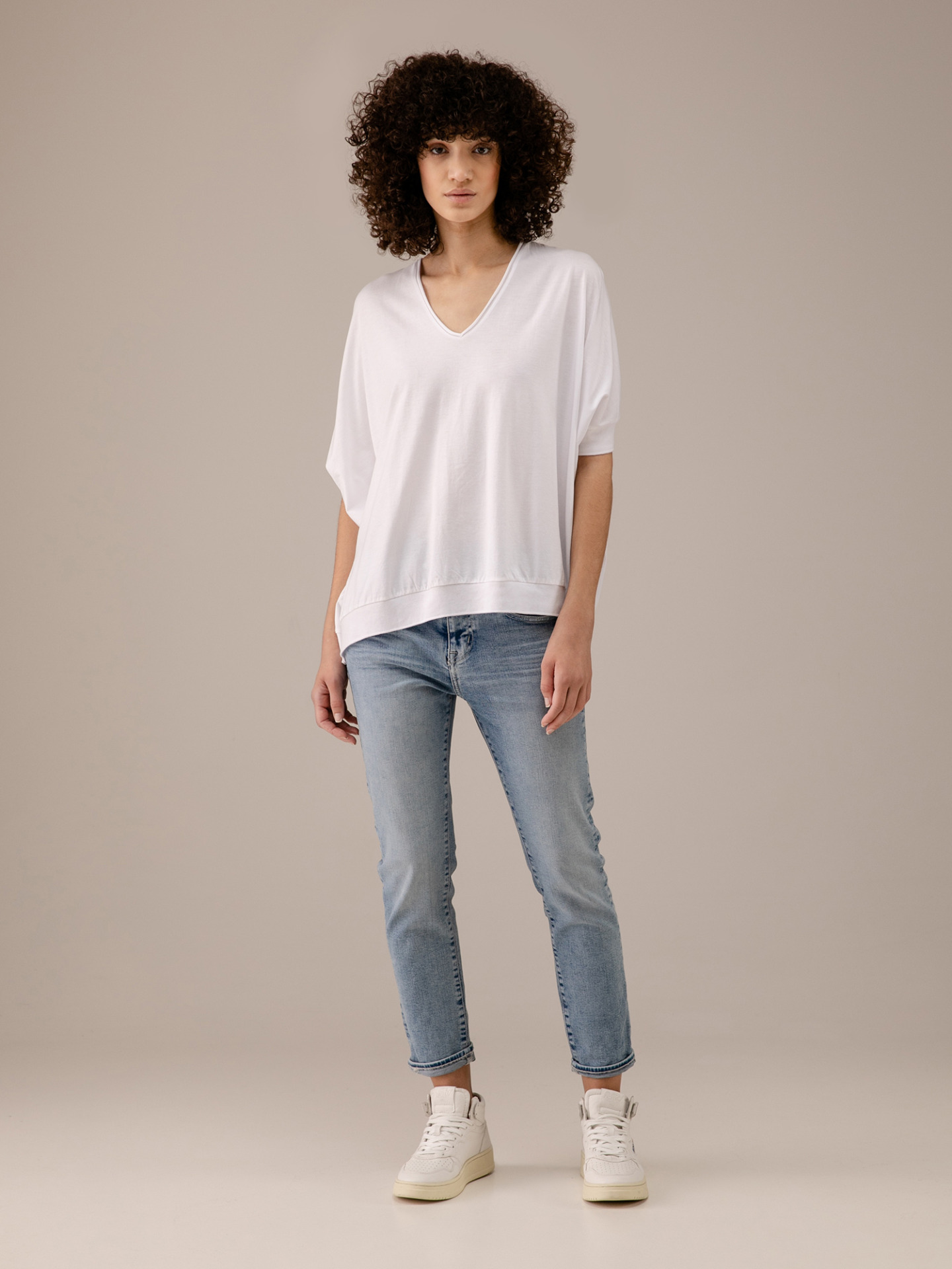 Detailansicht von T-Shirt aus Baumwolle von LOVE JOY VICTORY