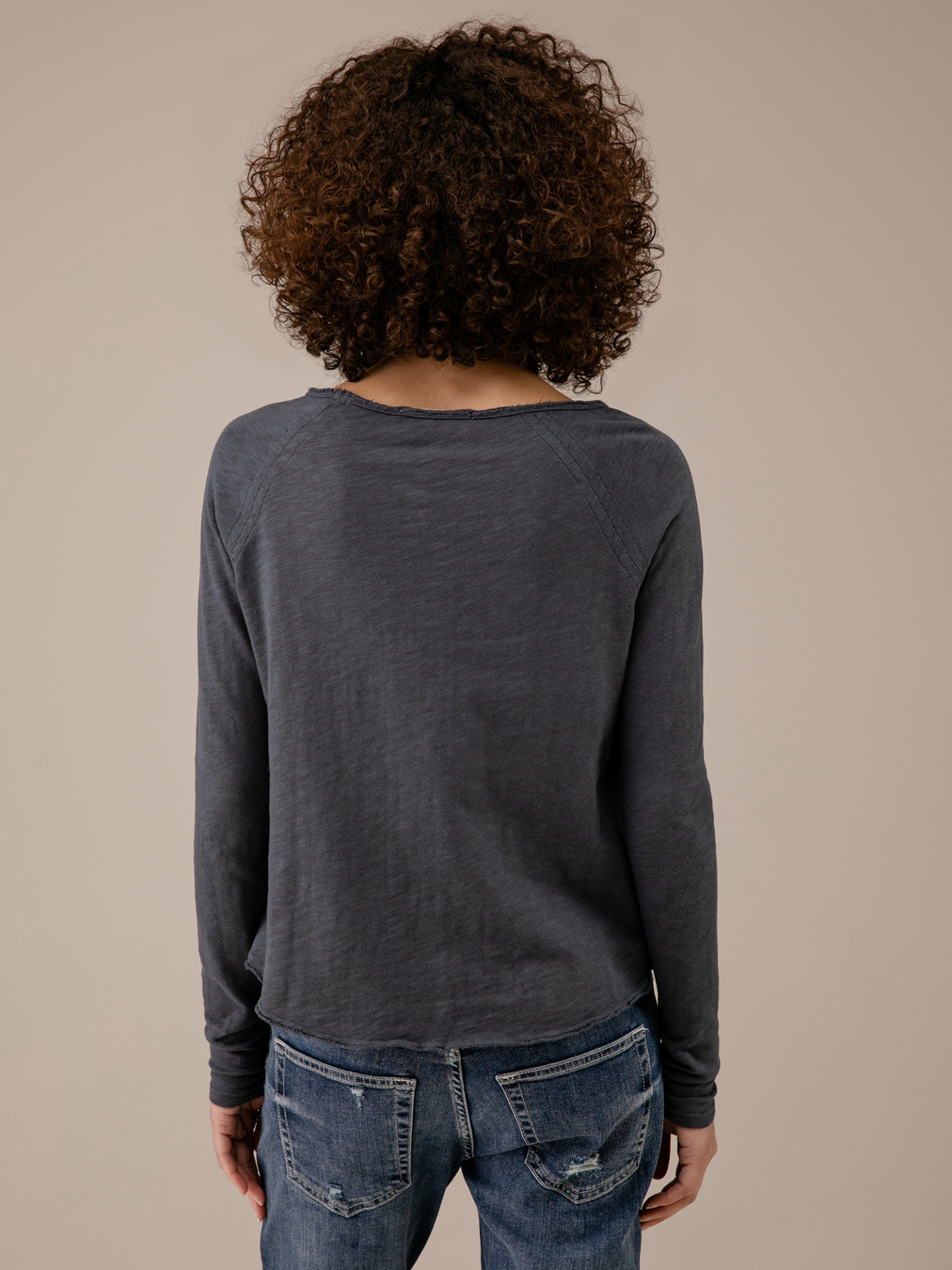 Detailansicht von Langarmshirt aus Baumwolle von AMERICAN VINTAGE