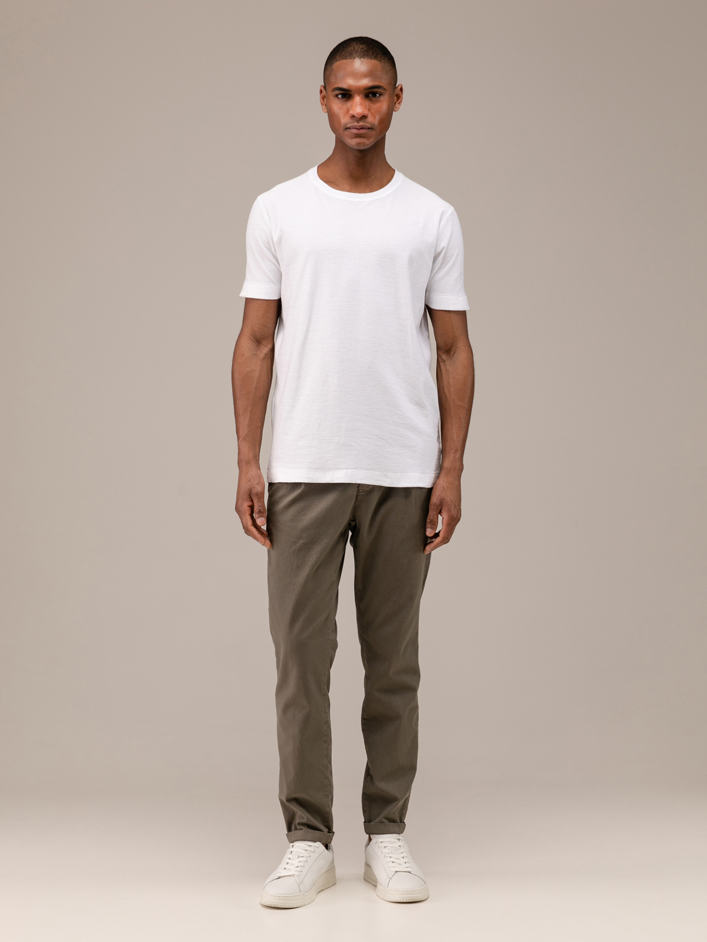 Detailansicht von T-Shirt aus Baumwolle von HANNES ROETHER