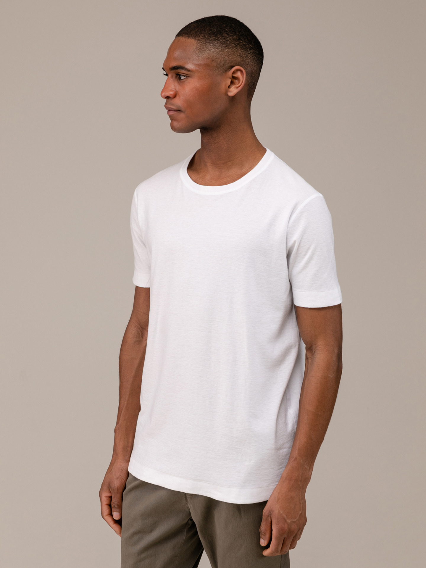 Detailansicht von T-Shirt aus Baumwolle von HANNES ROETHER