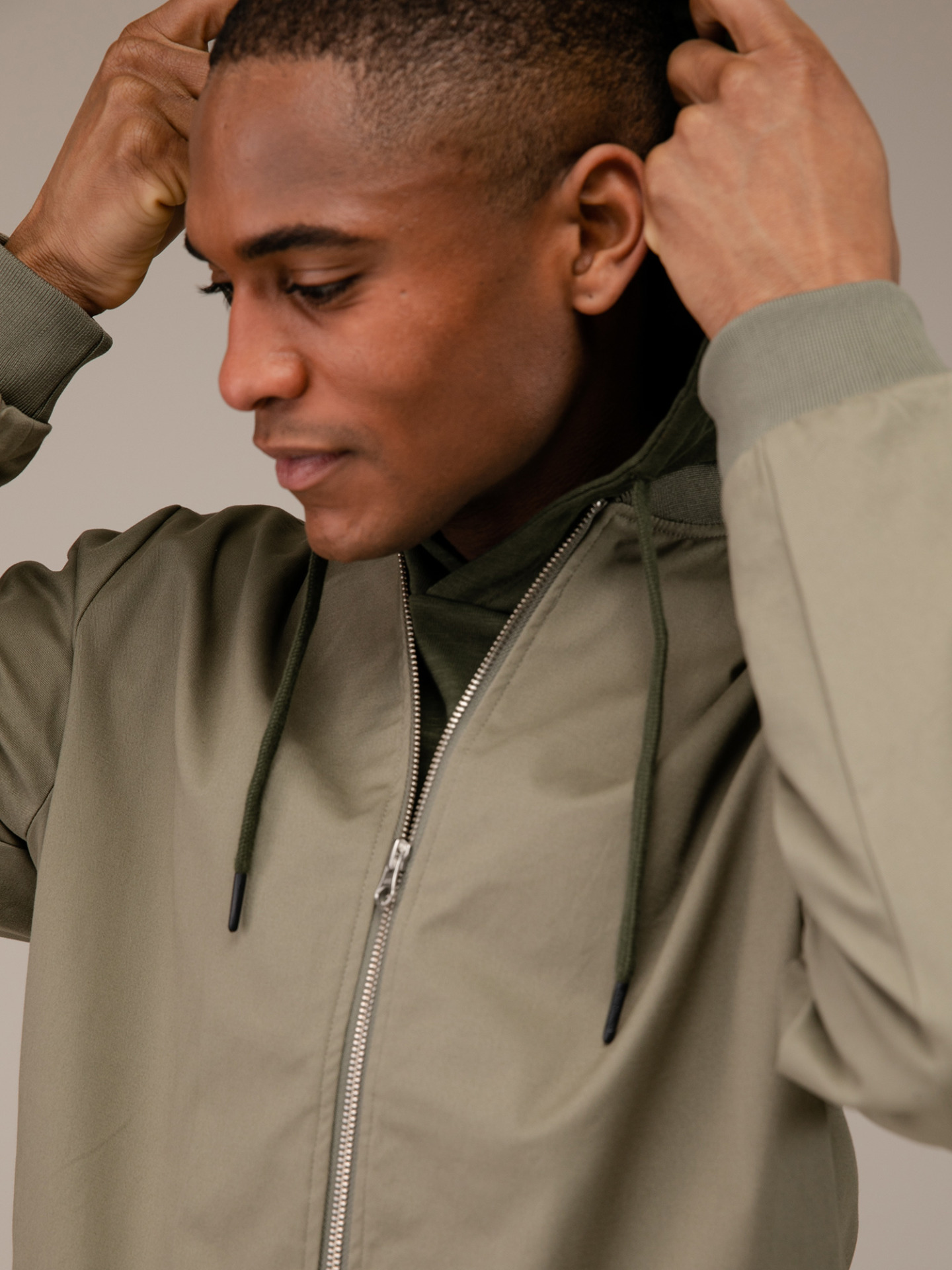 Detailansicht von College-Jacke von NOWADAYS