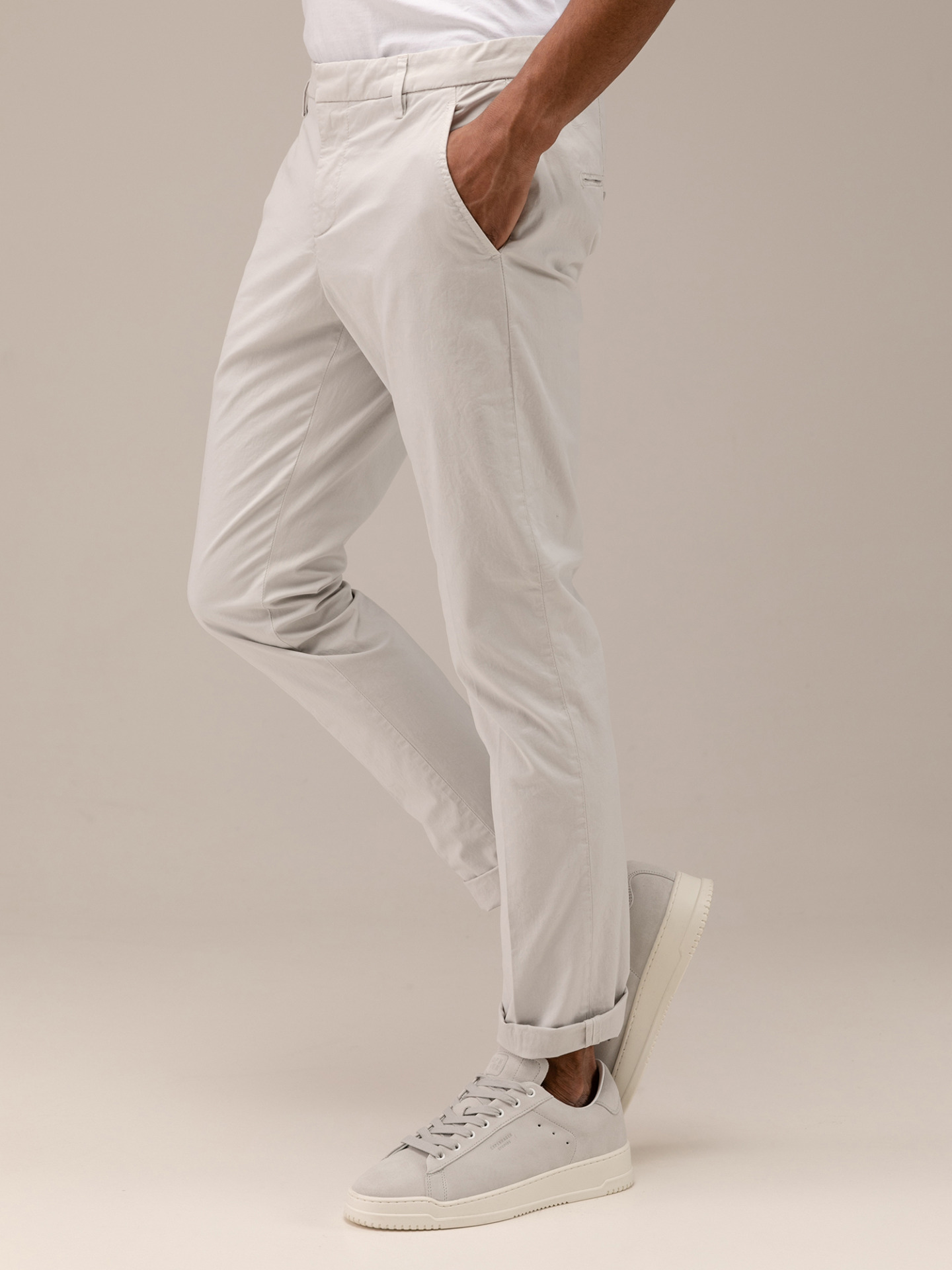 Detailansicht von Chinohose aus Baumwolle von DONDUP