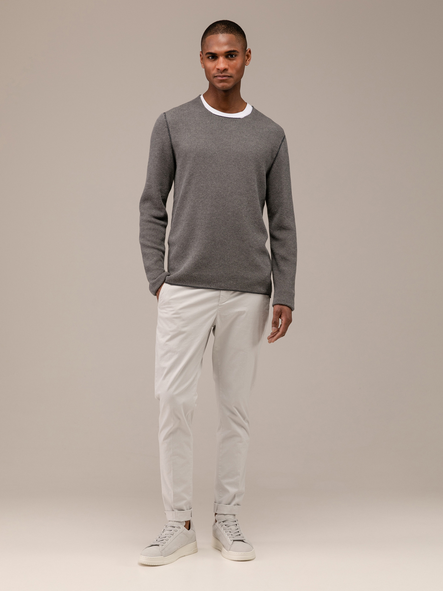 Detailansicht von Pullover aus Schurwolle von HANNES ROETHER