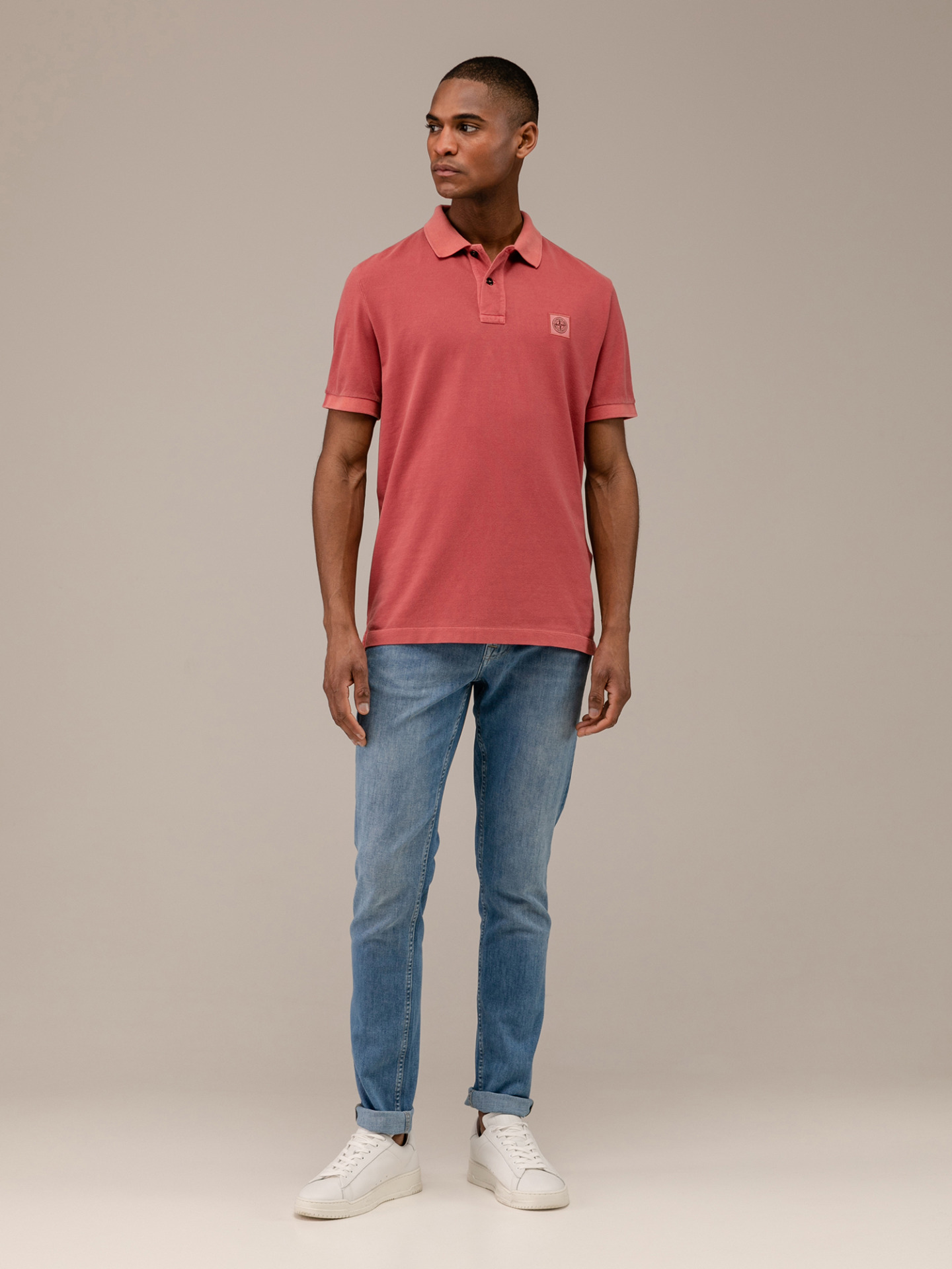 Detailansicht von Kurzarm-Poloshirt aus Baumwolle von STONE ISLAND