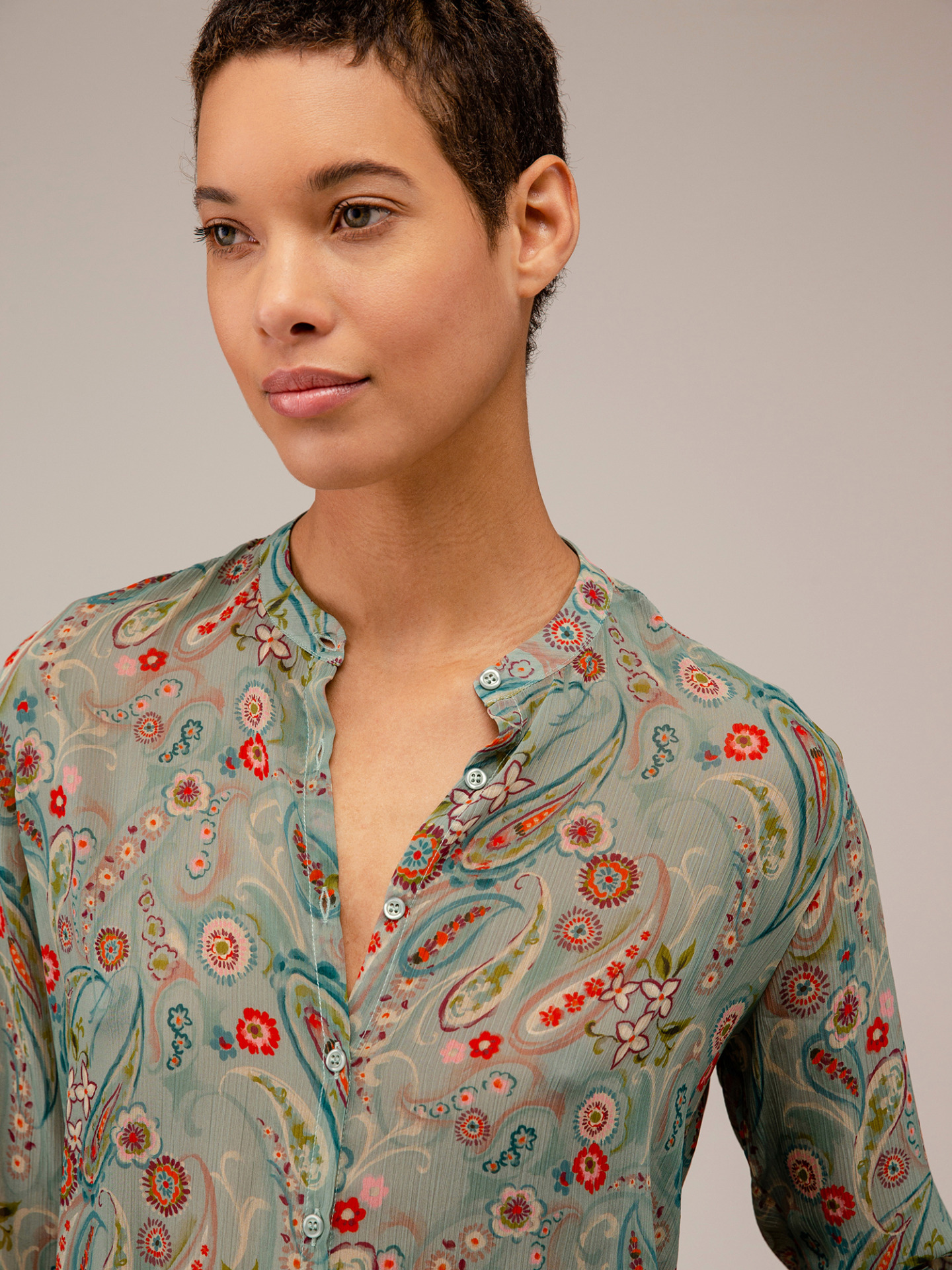 Detailansicht von Gemusterte Bluse von DANIELS