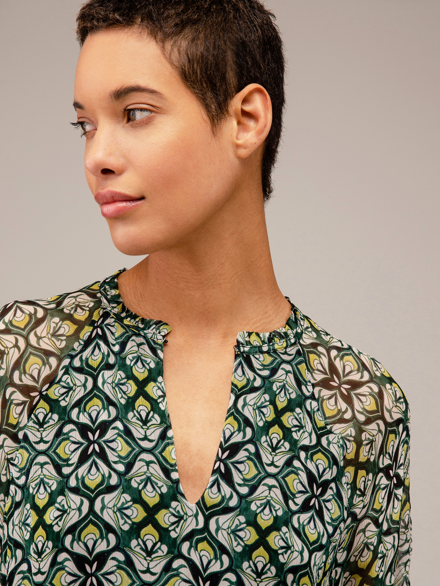 Detailansicht von Kurzes Kleid von DANIELS