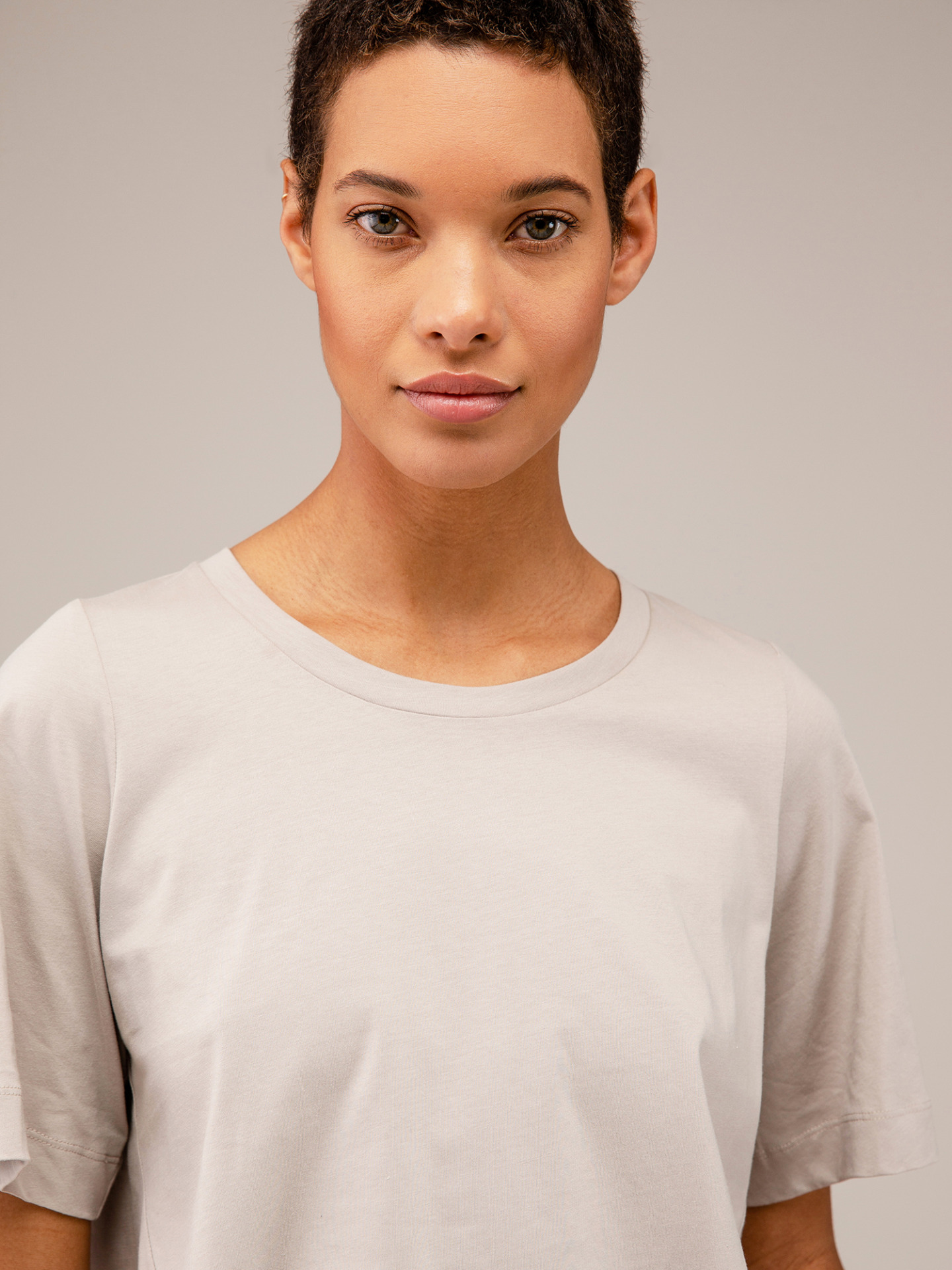 Detailansicht von Oversize T-Shirt aus Baumwolle von LIS LAREIDA