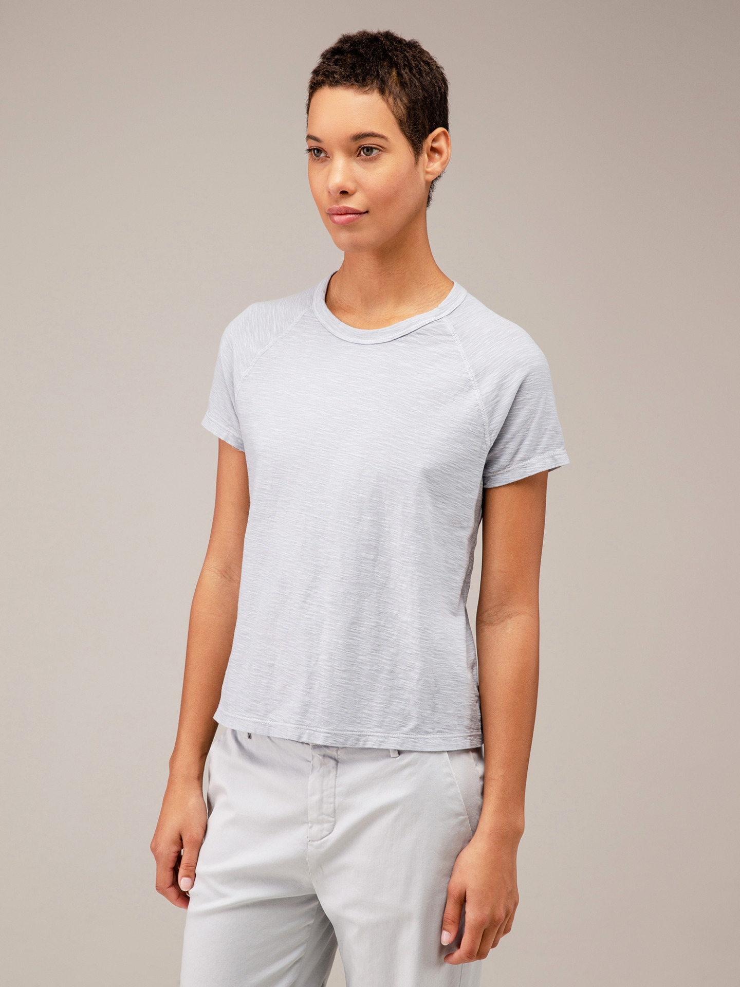 Detailansicht von T-Shirt aus Baumwolle von JAMES PERSE