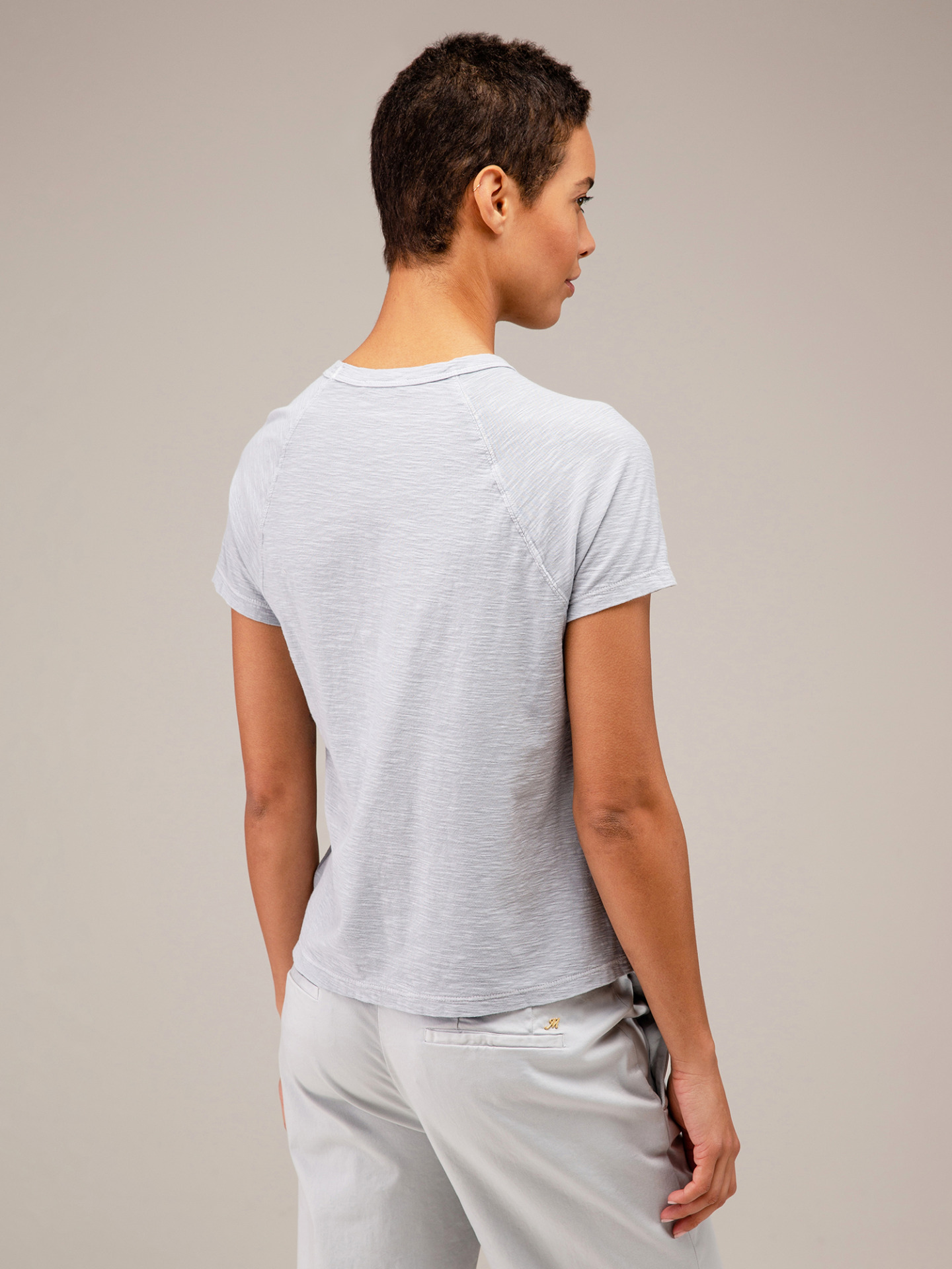 Detailansicht von T-Shirt aus Baumwolle von JAMES PERSE