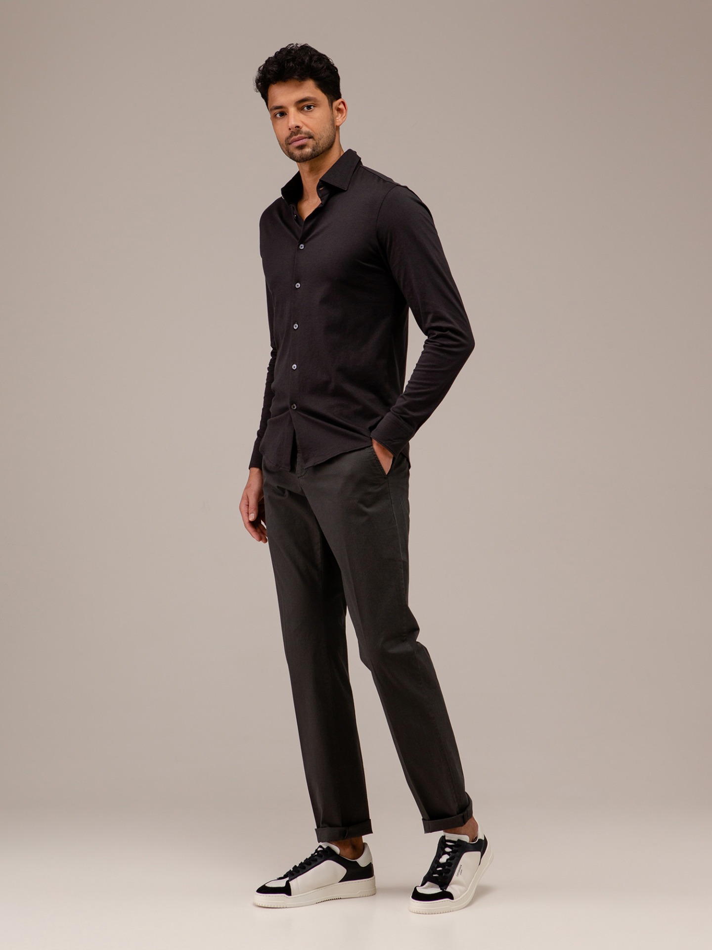 Detailansicht von Chinohose aus Baumwolle von DONDUP