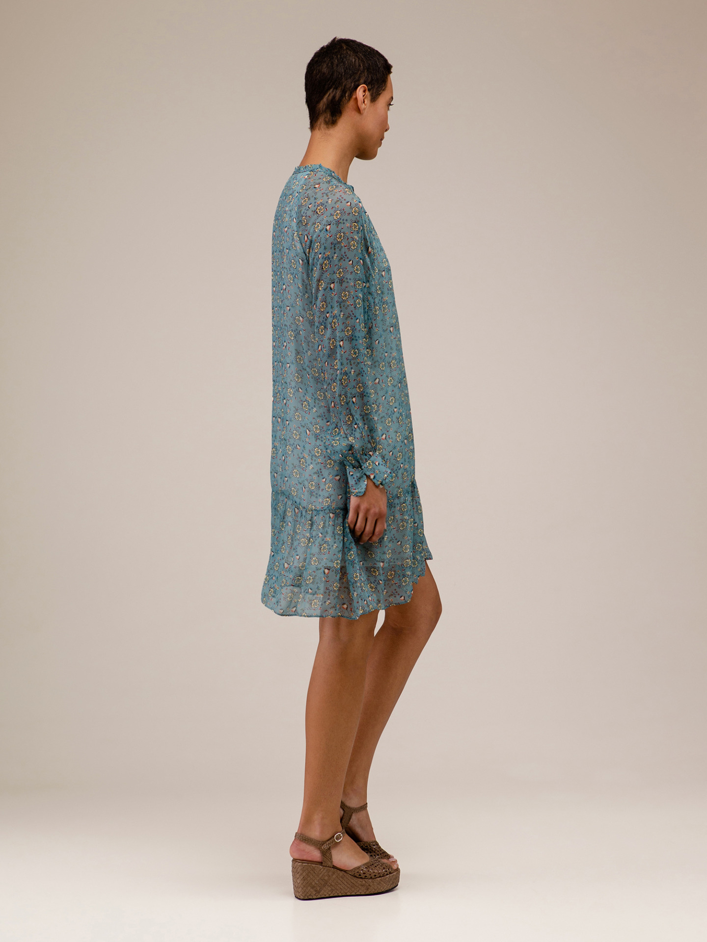 Detailansicht von Kurzes Kleid von DANIELS