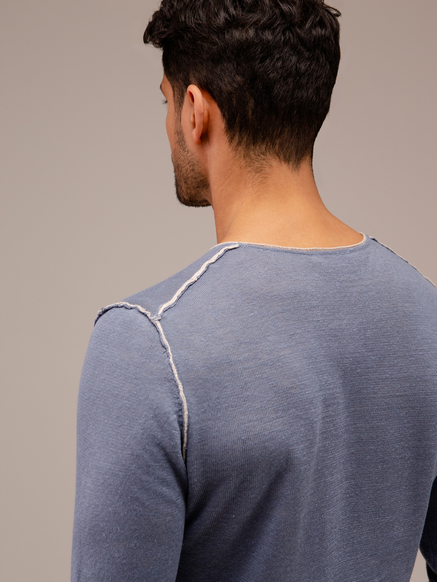 Detailansicht von Pullover aus Leinen von KIEFERMANN