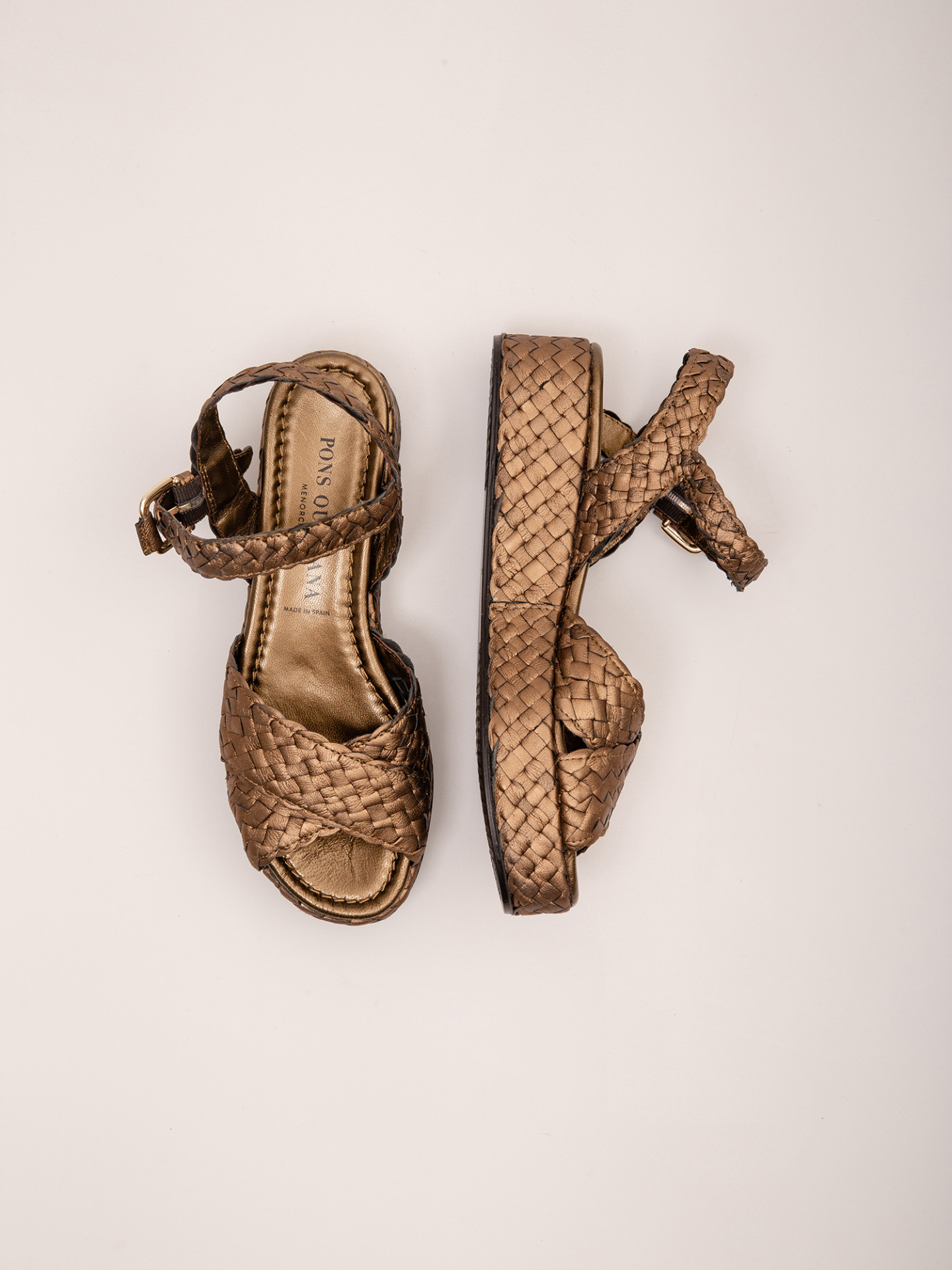 Detailansicht von Plateau-Sandalen von PONS QUINTANA