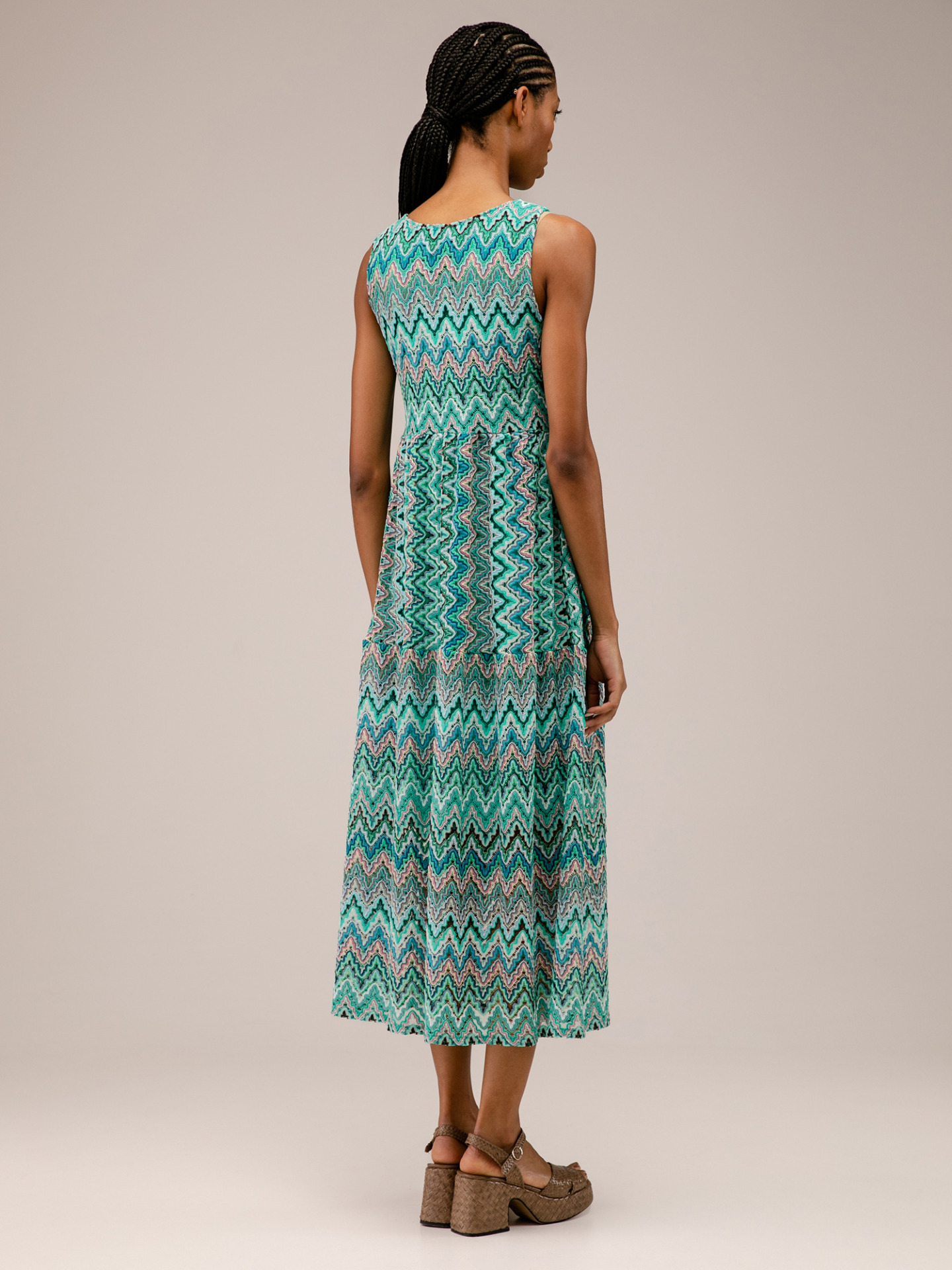 Detailansicht von Maxi-Kleid von ANA ALCAZAR