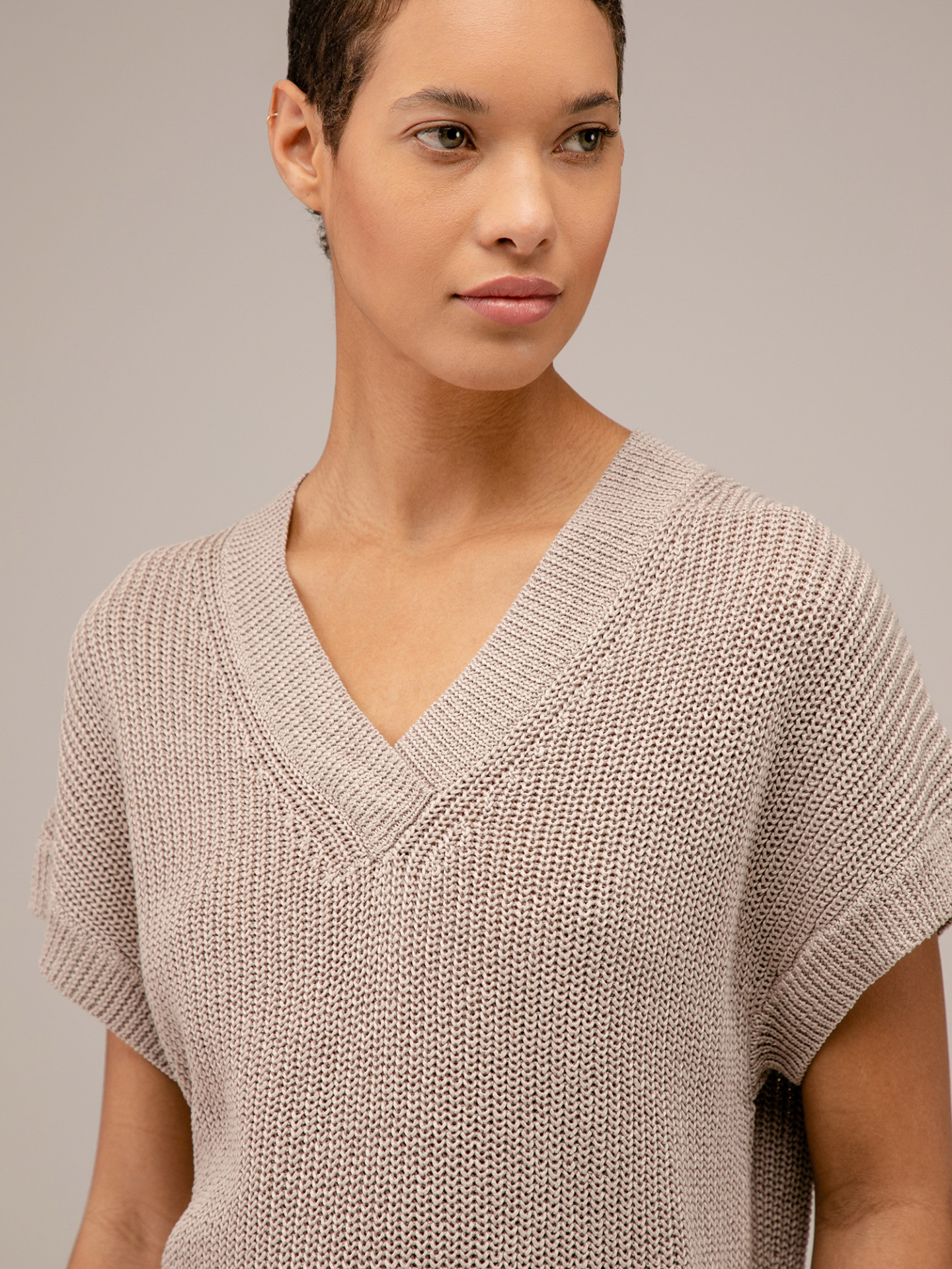 Detailansicht von Kurzarm-Pullover aus Baumwolle von DANIELS