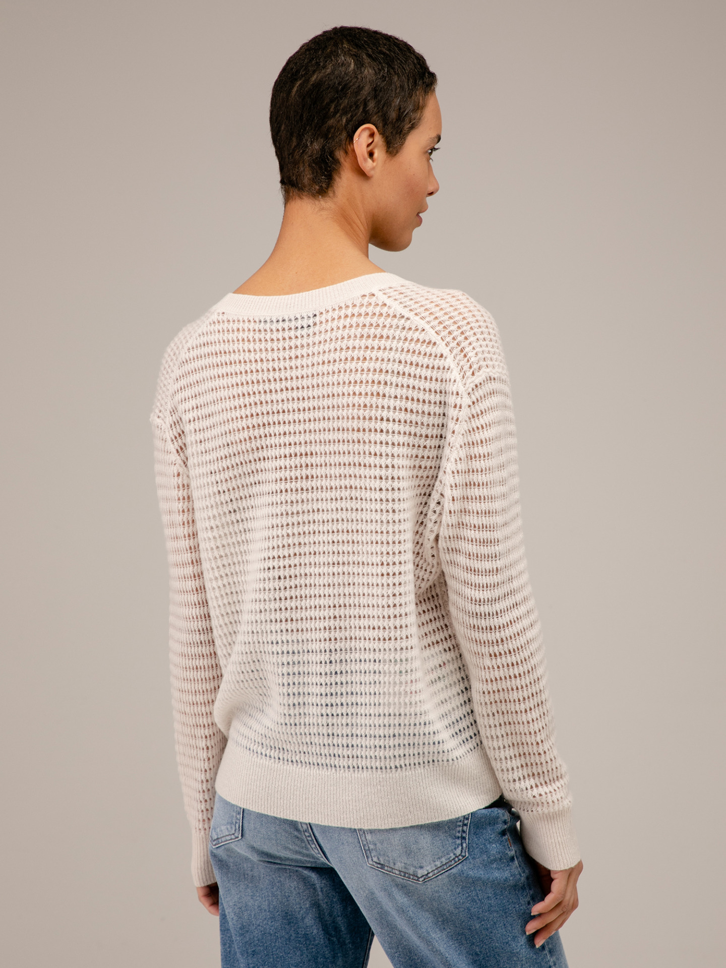Detailansicht von Pullover mit Lochstrick von 360 CASHMERE