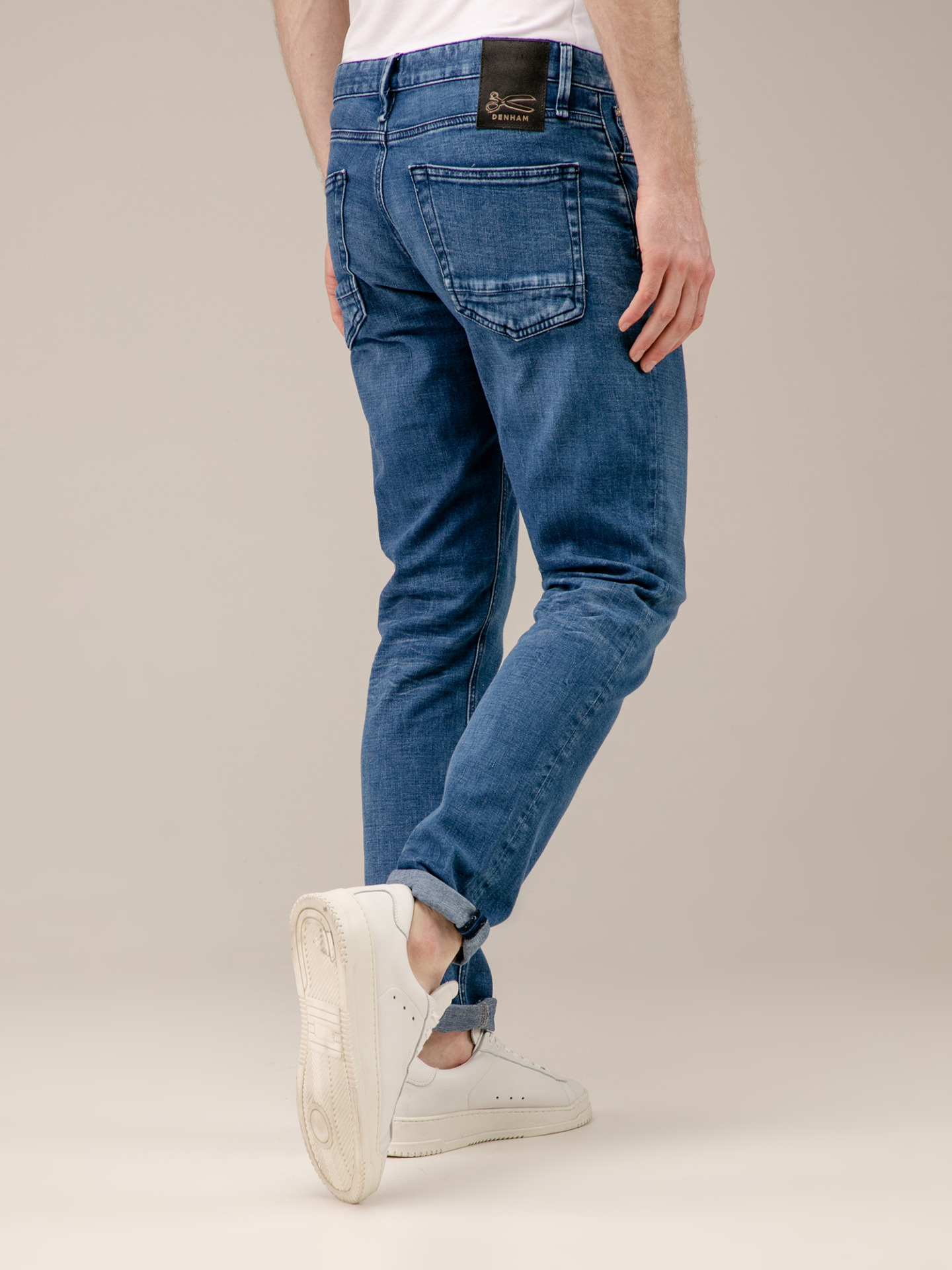 Detailansicht von Slim Fit Jeans von DENHAM