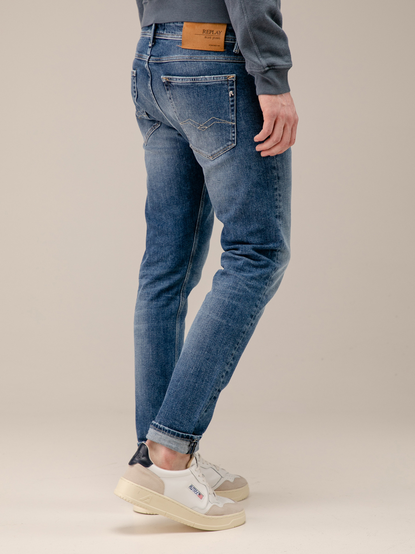 Detailansicht von Slim Fit Jeans von REPLAY