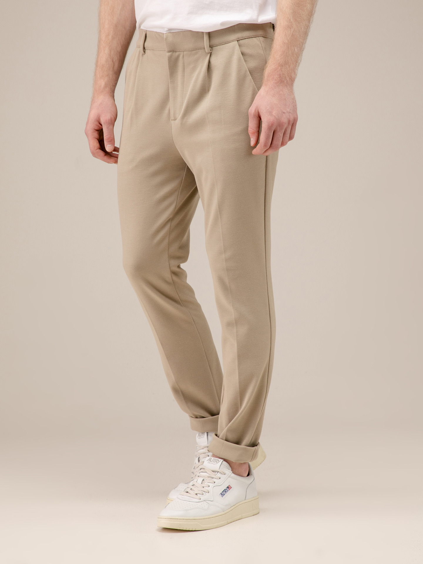 Detailansicht von Hose mit Bundfalte von KIEFERMANN