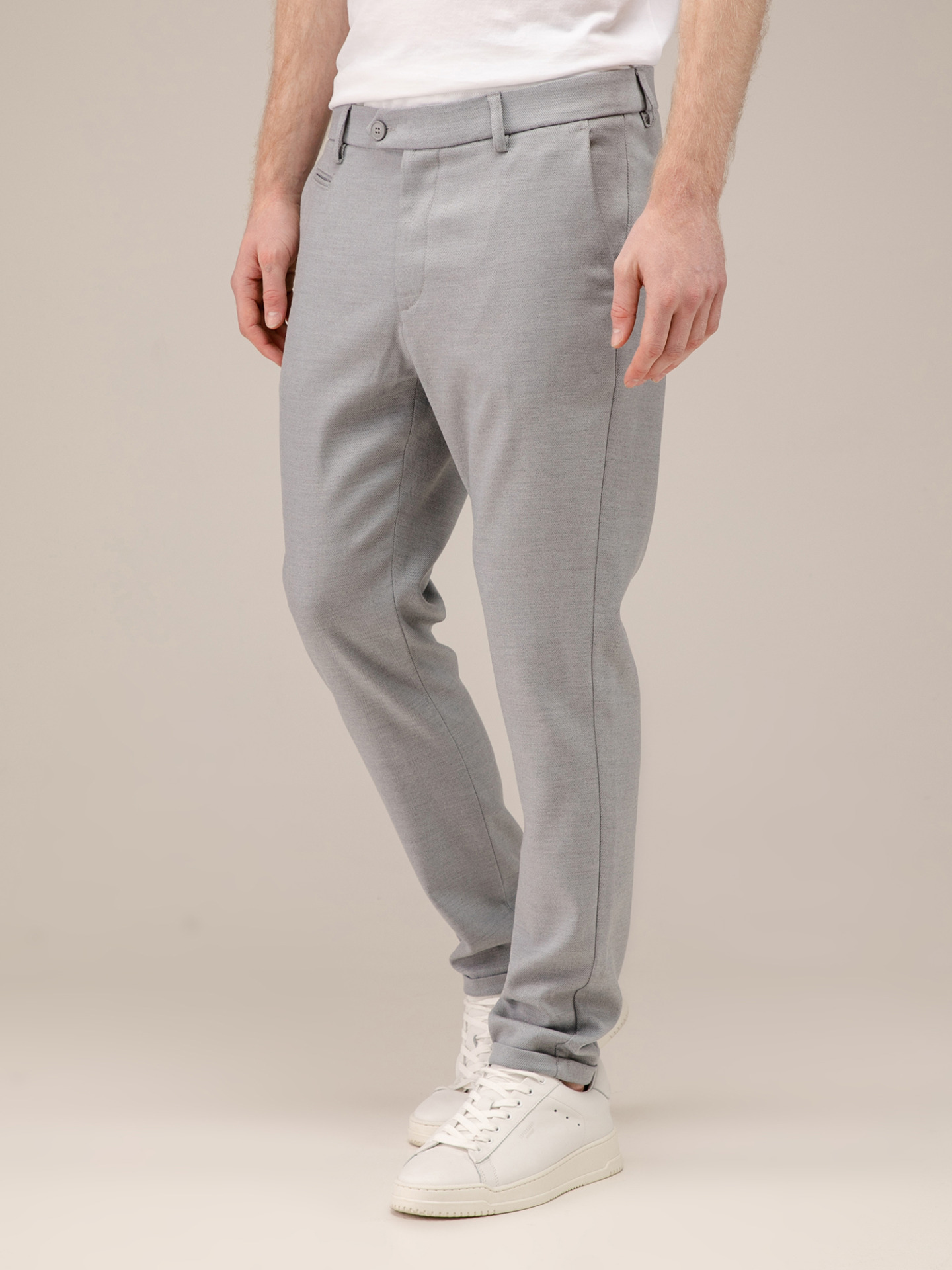 Detailansicht von Chinohose von LES DEUX