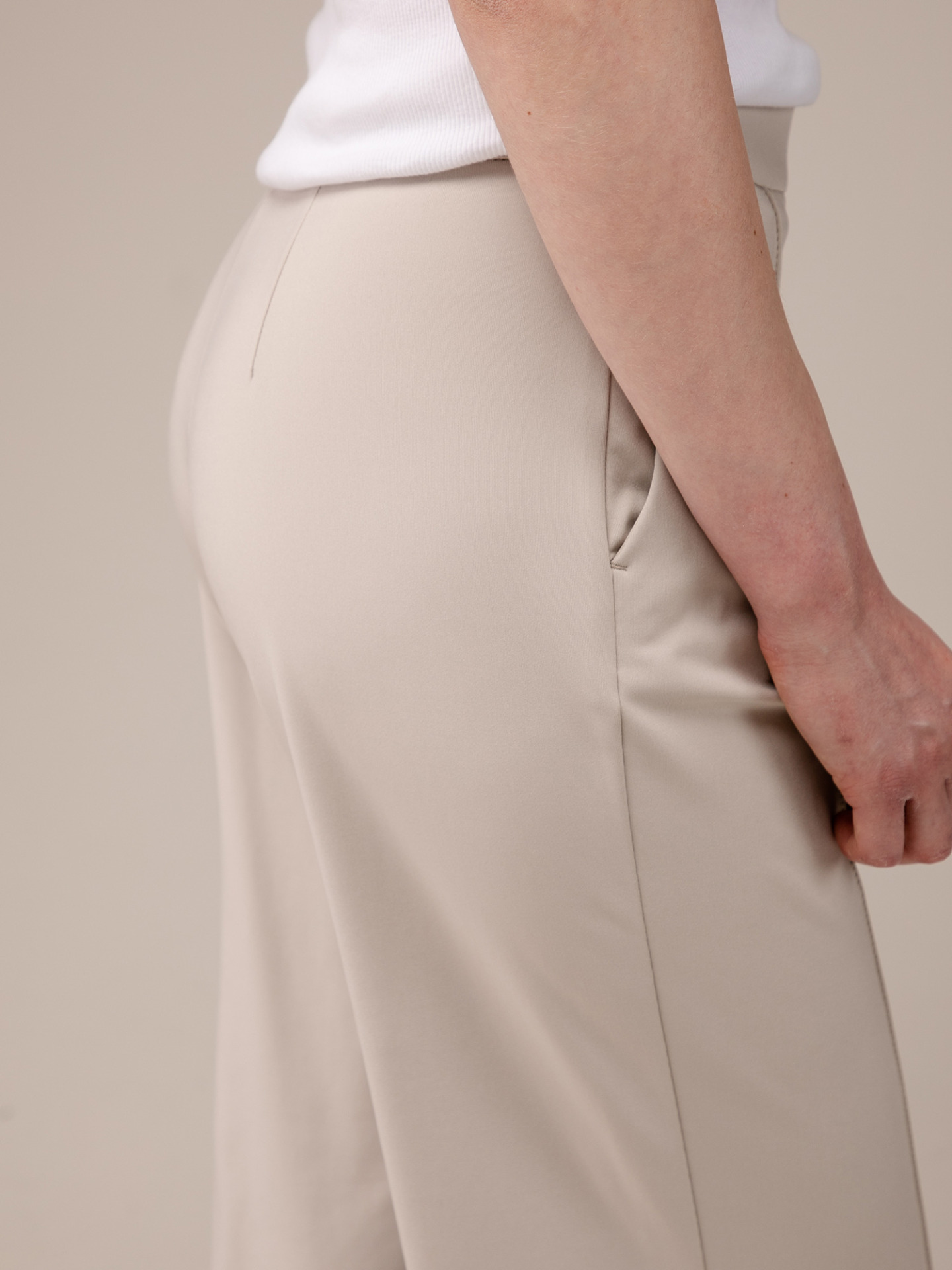 Detailansicht von Weite Hose von MAC