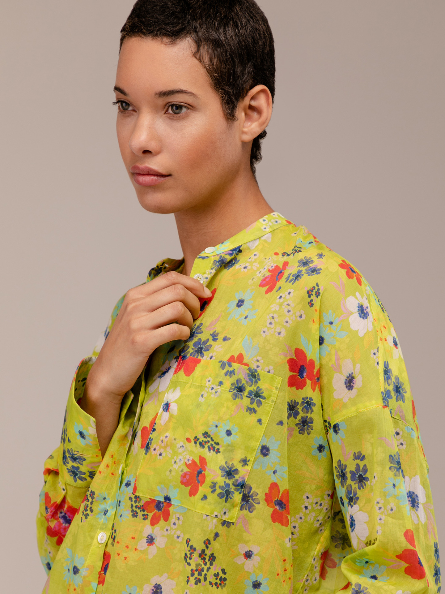 Detailansicht von Gemusterte Bluse von ROBERT FRIEDMAN