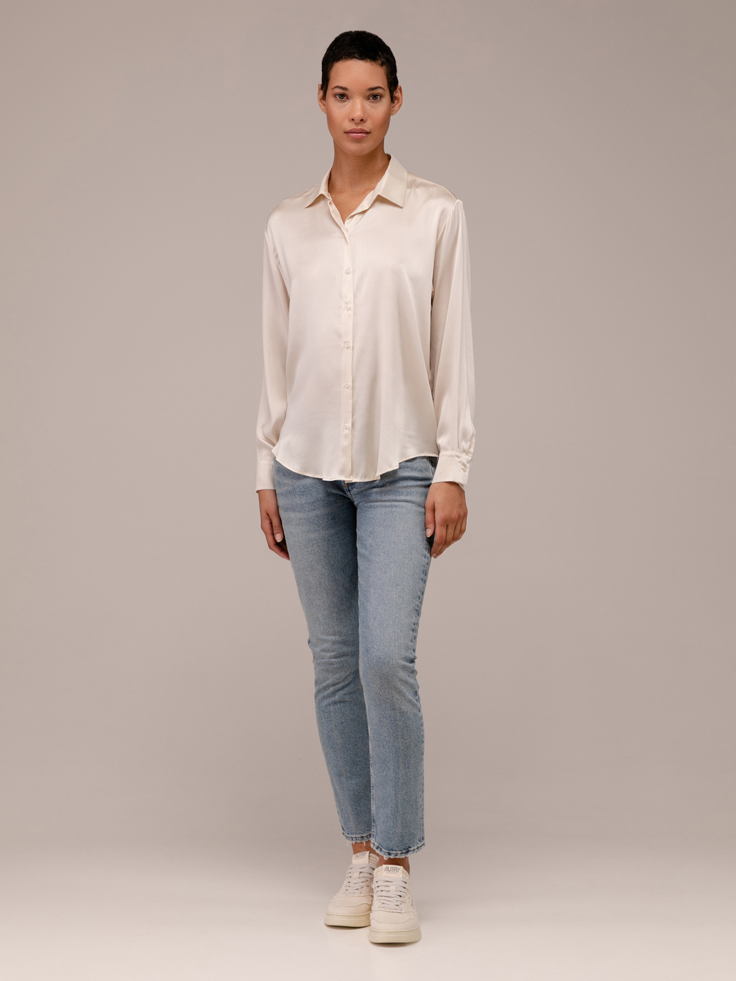 Detailansicht von Seidenbluse von DANIELS