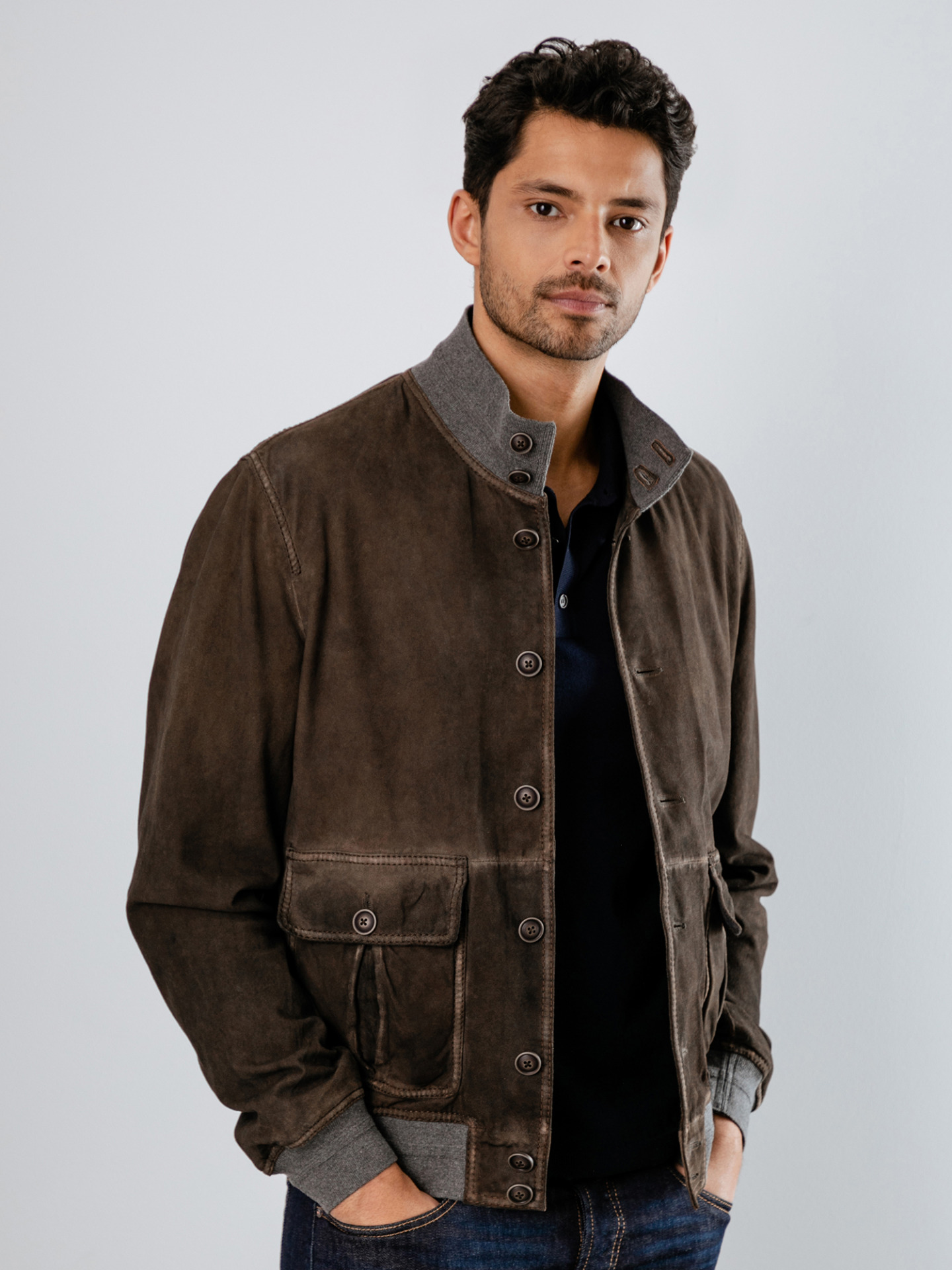 Detailansicht von Velourlederjacke von THE JACK LEATHERS