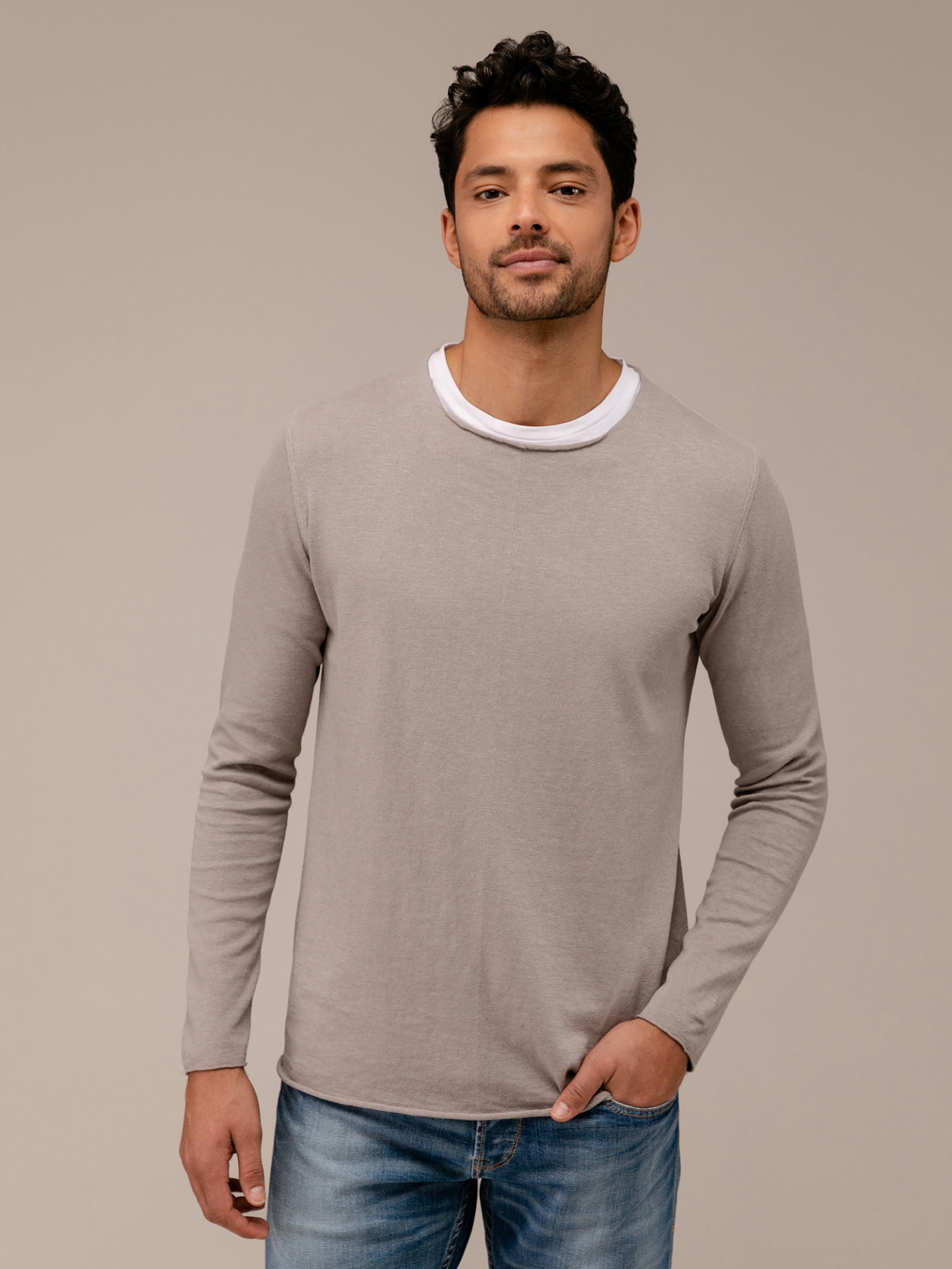 Detailansicht von Pullover aus Baumwolle von HANNES ROETHER