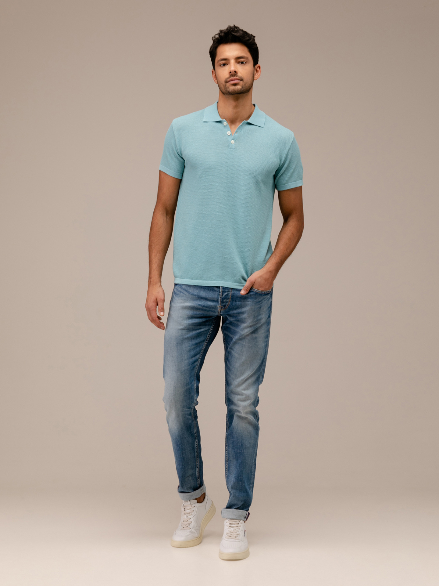 Detailansicht von Kurzarm-Poloshirt aus Baumwolle von DANIELE FIESOLI