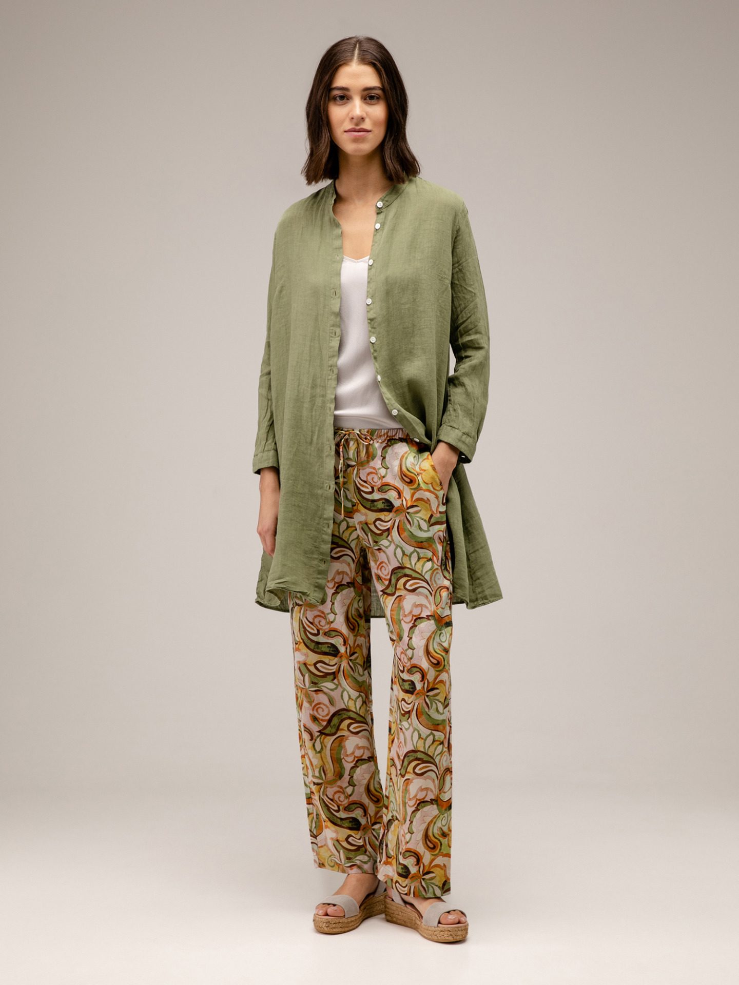 Detailansicht von Lässige Hose aus Seide von DANIELS