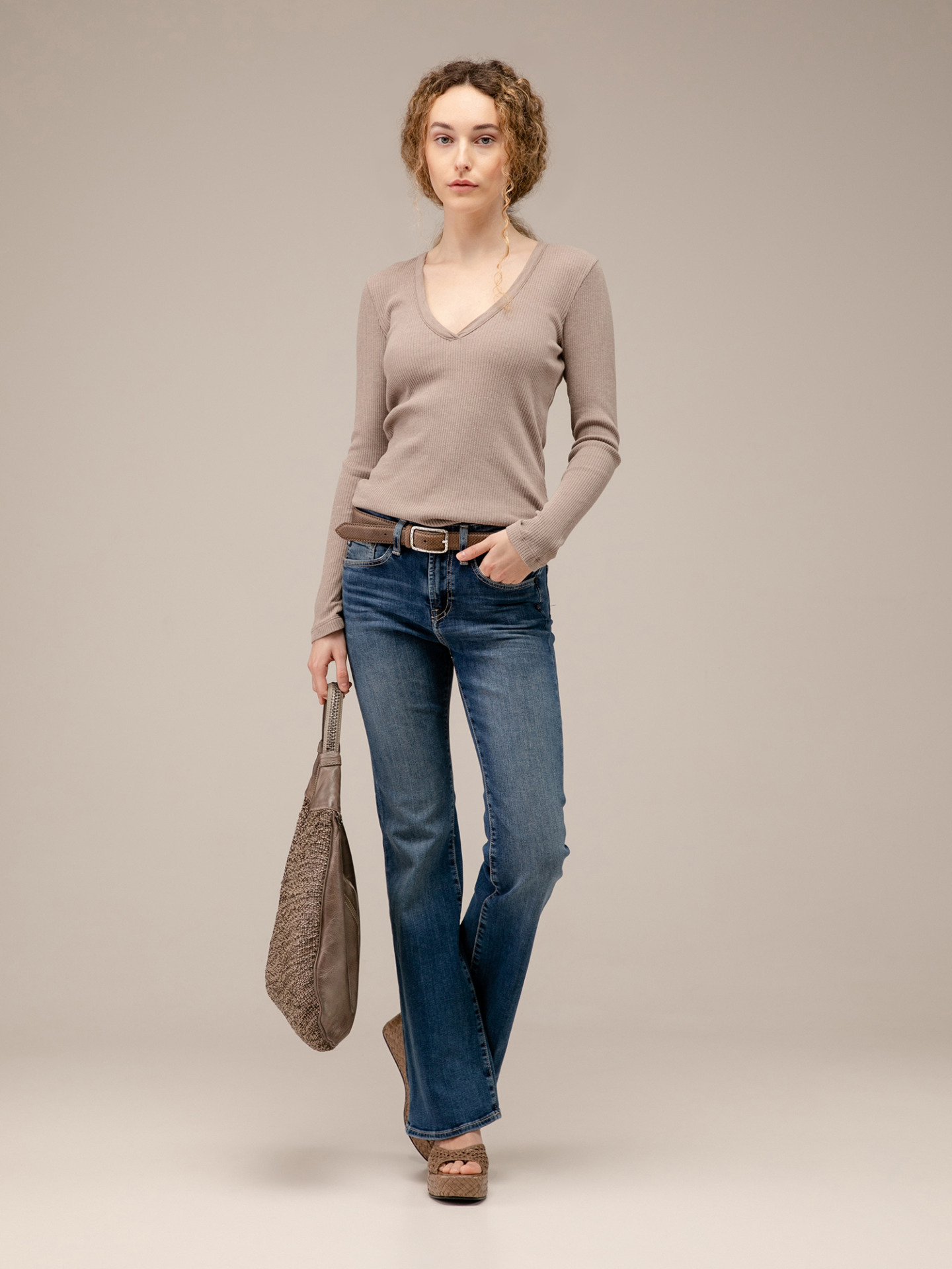 Detailansicht von Bootcut Jeans von ADRIANO GOLDSCHMIED