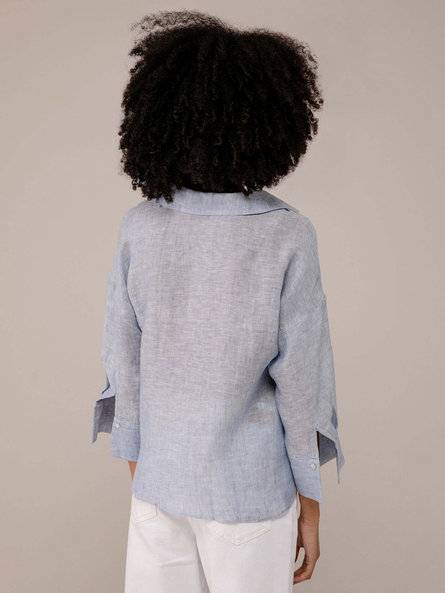 Detailansicht von Oversized Leinenbluse von JC SOPHIE