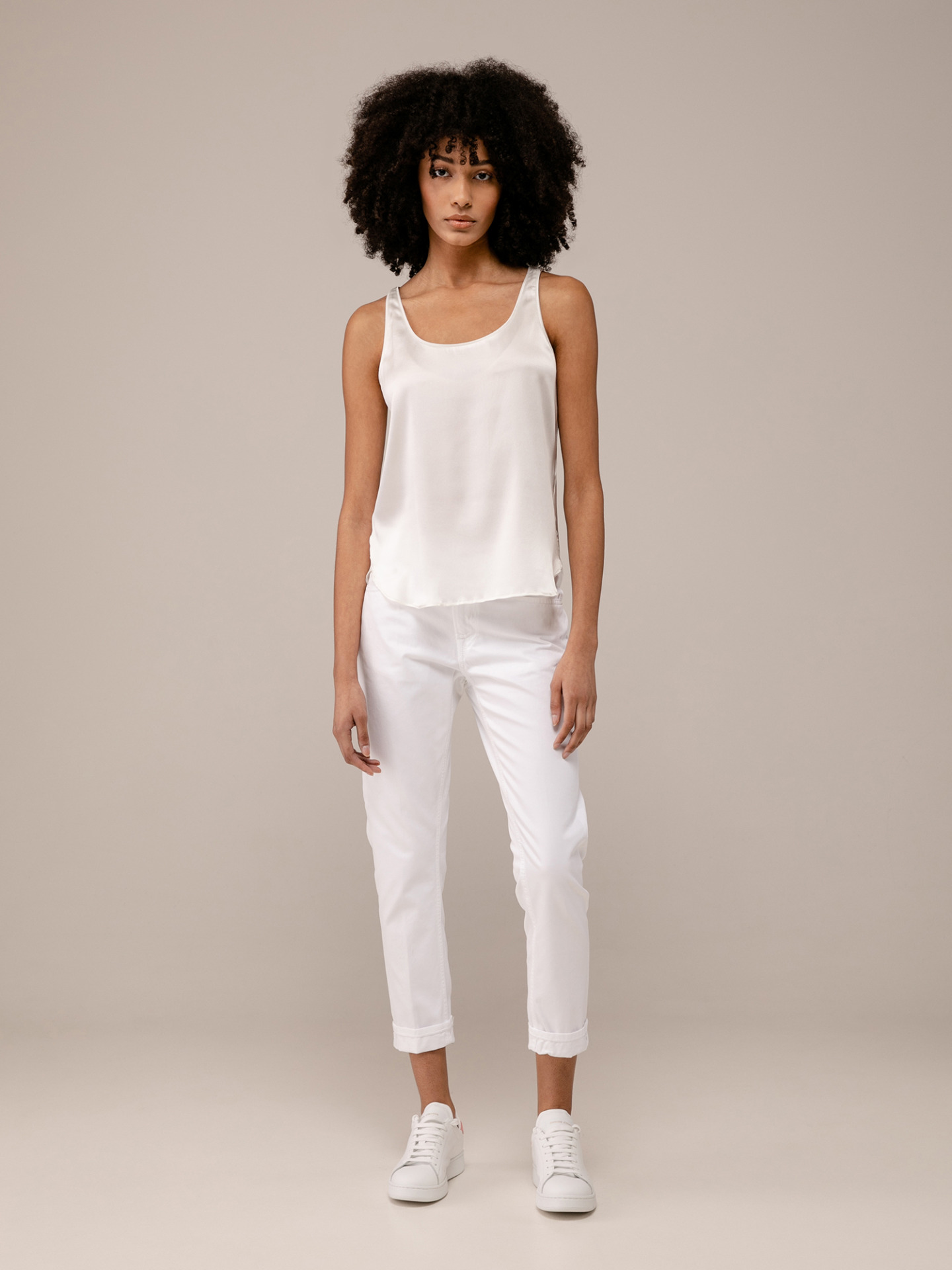 Detailansicht von Straight Leg Jeans von DONDUP