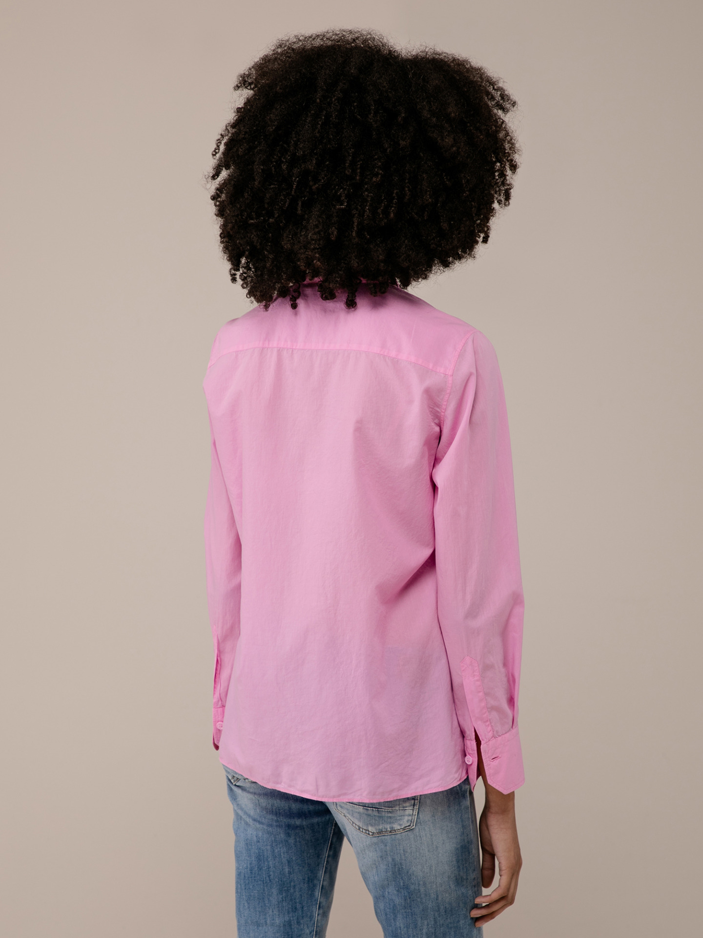 Detailansicht von Baumwollbluse mit Stehkragen von AGLINI