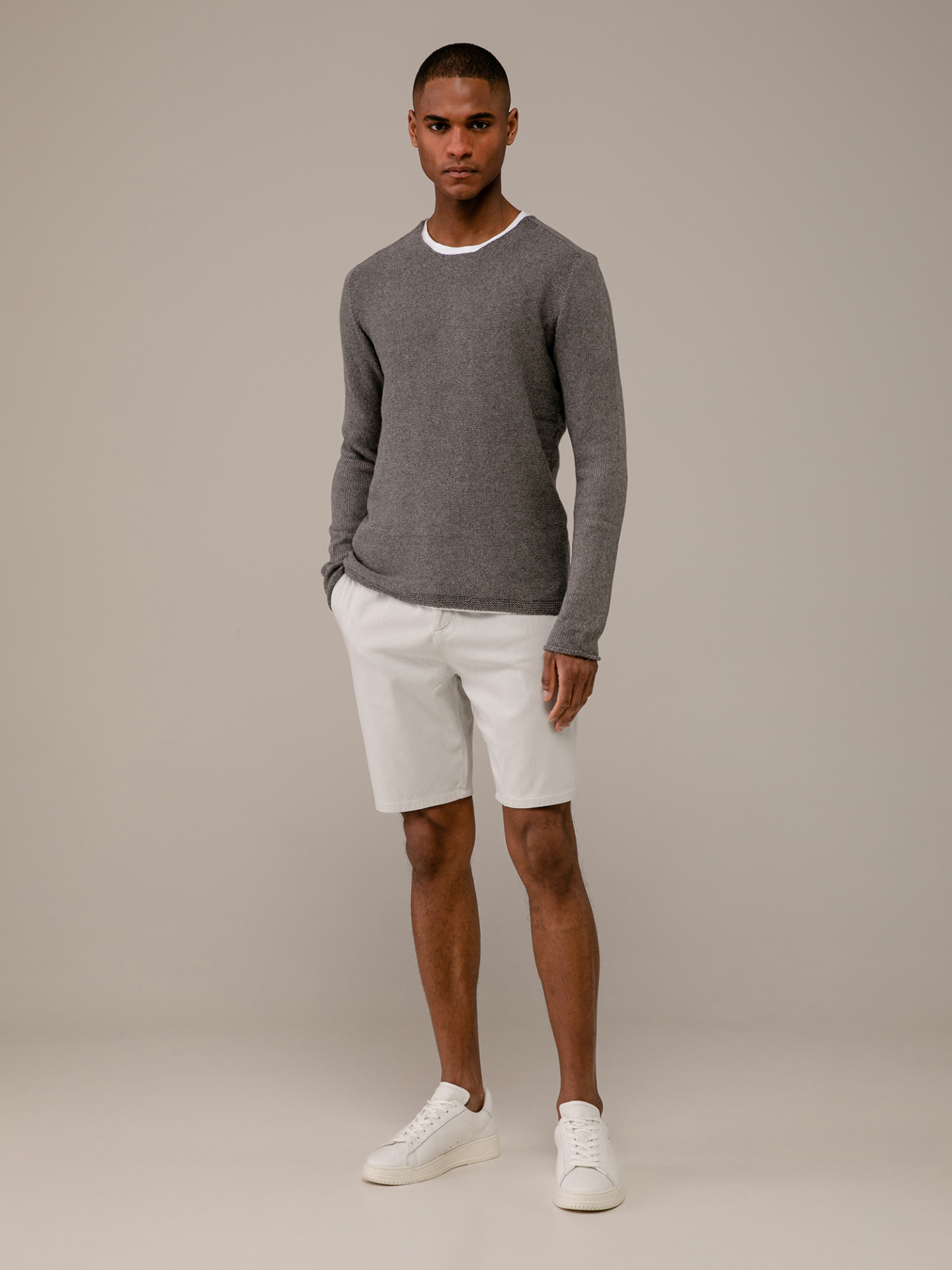 Detailansicht von Pullover aus Baumwolle von HANNES ROETHER