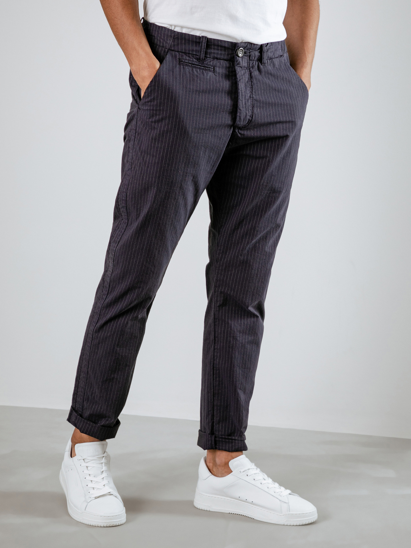 Detailansicht von Hose aus Baumwolle von HANNES ROETHER