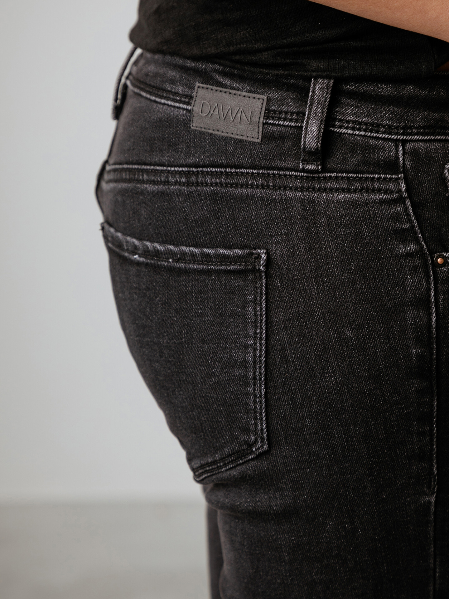 Detailansicht von Skinny Fit Jeans von DAWN