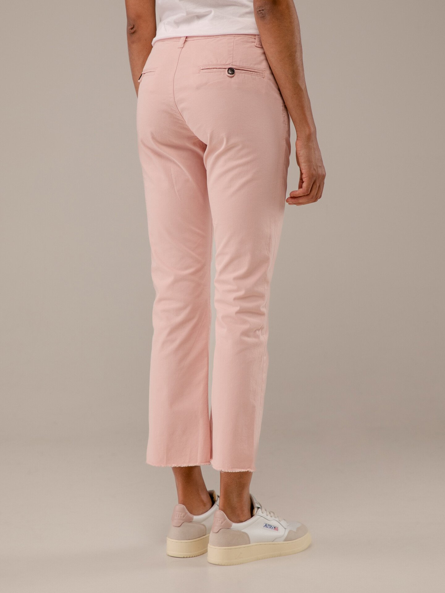 Detailansicht von Flared Chinohose von MOS MOSH