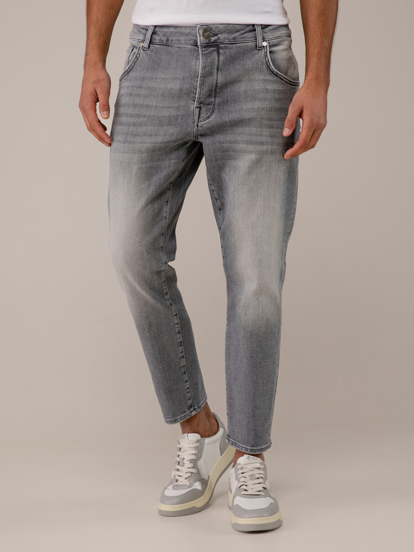 Detailansicht von Slim Fit Jeans von GOLGARN