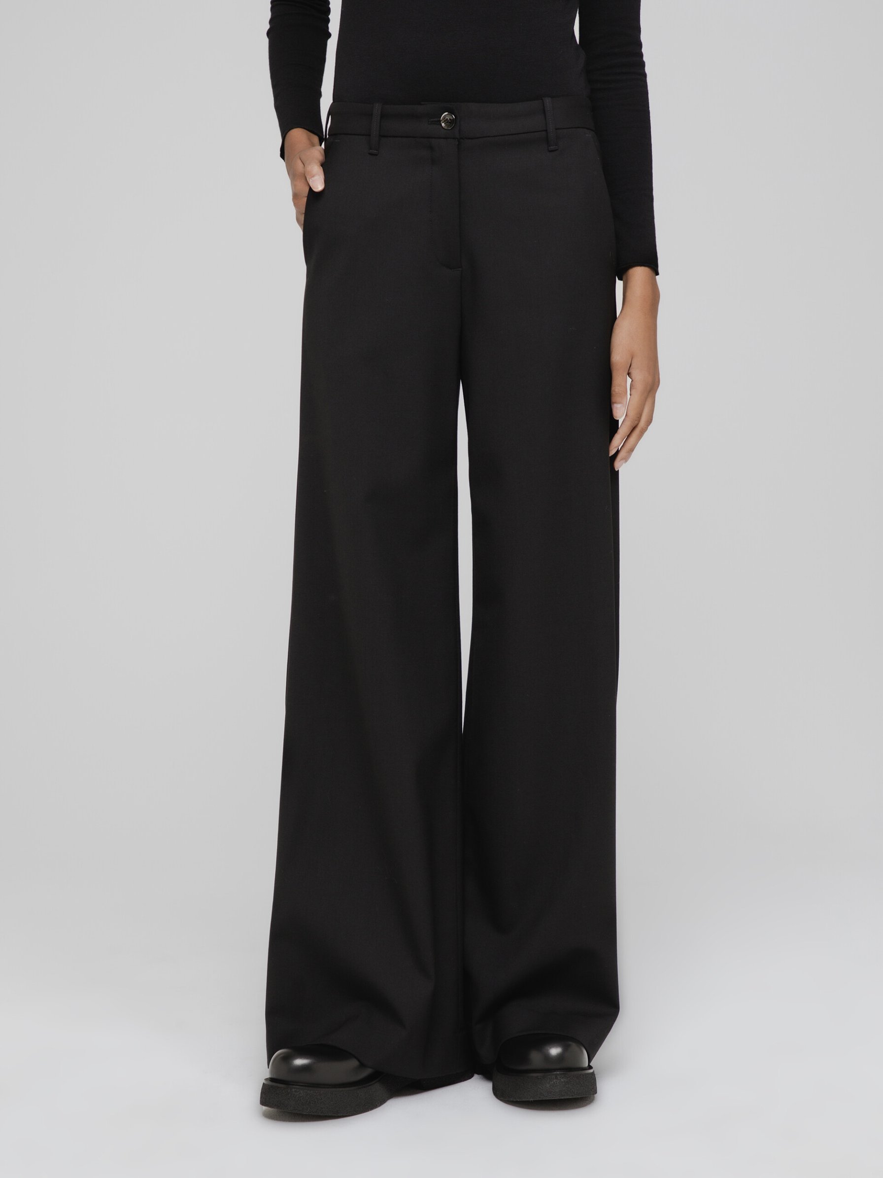 Detailansicht von Weite Hose von NINE IN THE MORNING