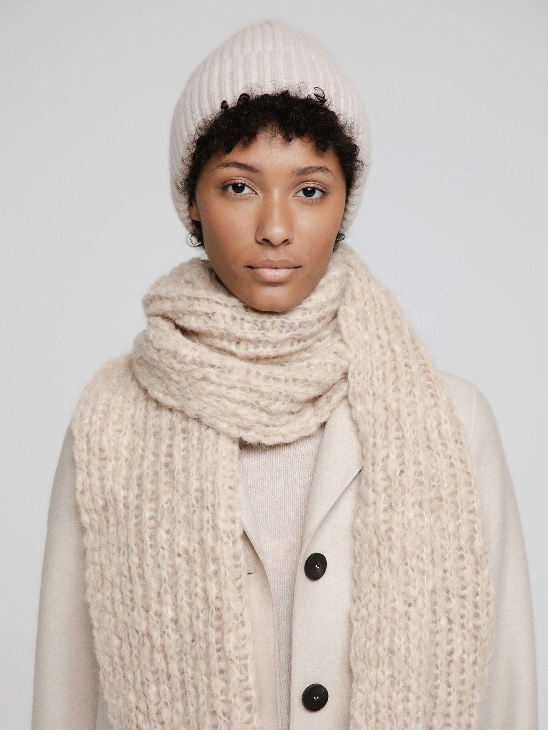 Detailansicht von Mütze aus Cashmere von CASHIMAR