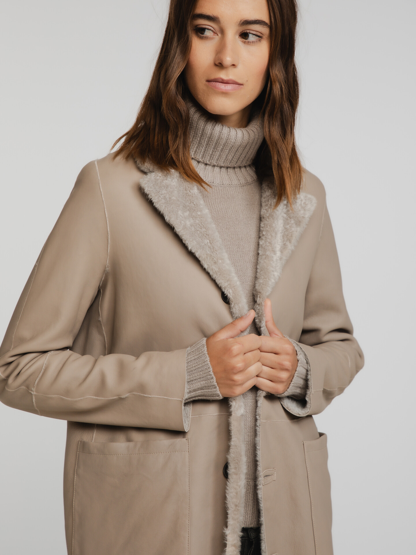 Detailansicht von Wendbarer Ledermantel von BENEDETTA NOVI